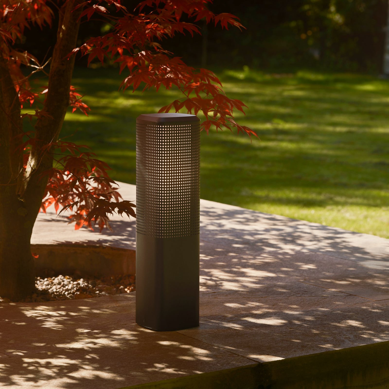 Sidara Seaside pillar light, black, IP54, E27 - Nordlux