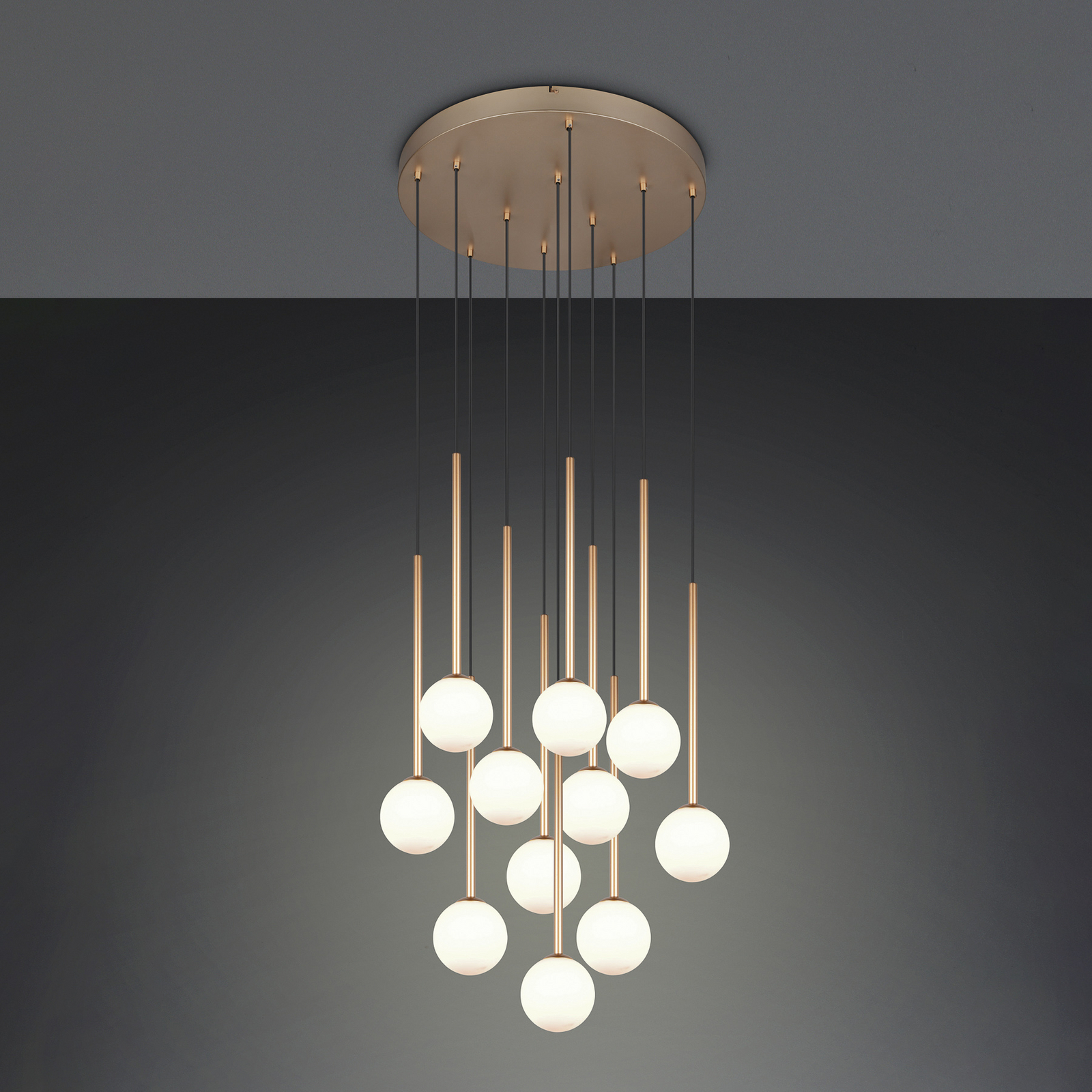 Piekaramā lampa „Firano“, zelta krāsā, Ø 66 cm, metāls, 11 spuldzes. Piekaramā lampa „Firano“, zelta krāsā, Ø 66 cm, metāls, 11 spuldzes.