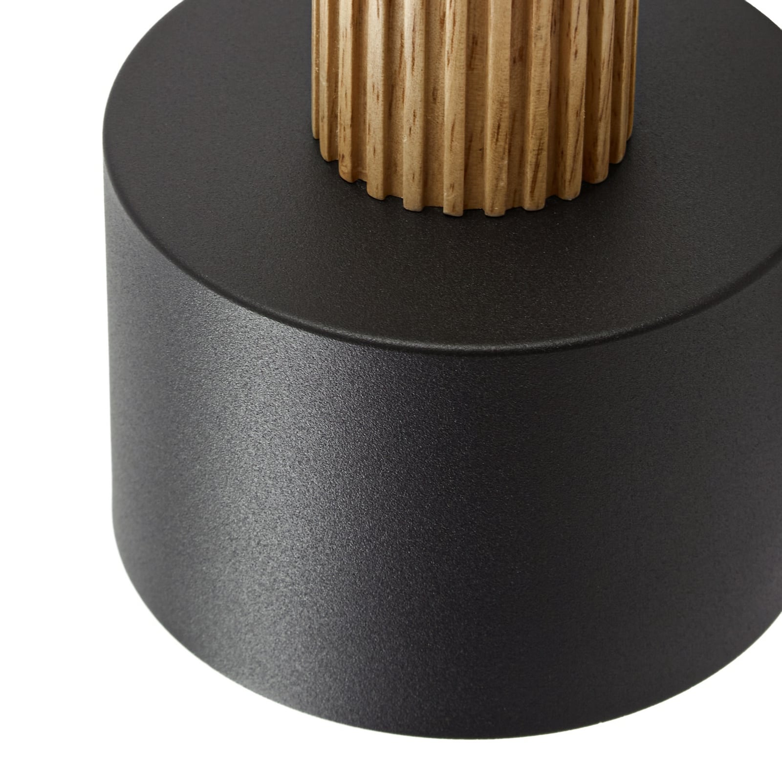 Lenja loftspot, E14, sort/hvid, 2 lyskilder, metal – Lindby Lenja loftspot, E14, sort/hvid, 2 lyskilder, metal – Lindby
