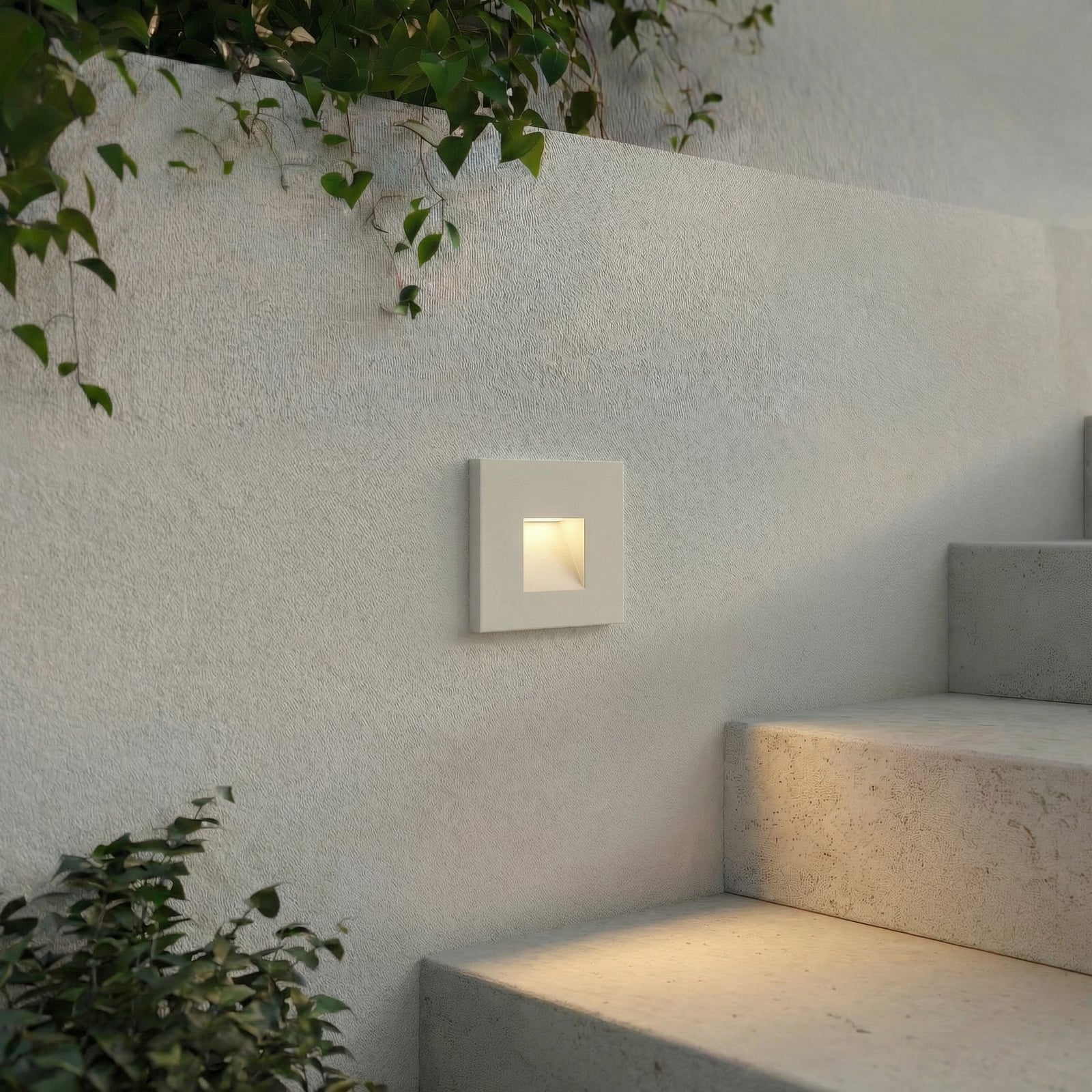 Alune LED innfelt vegglampe, kantet, hvit, IP65 8 x 8 cm - Lindby