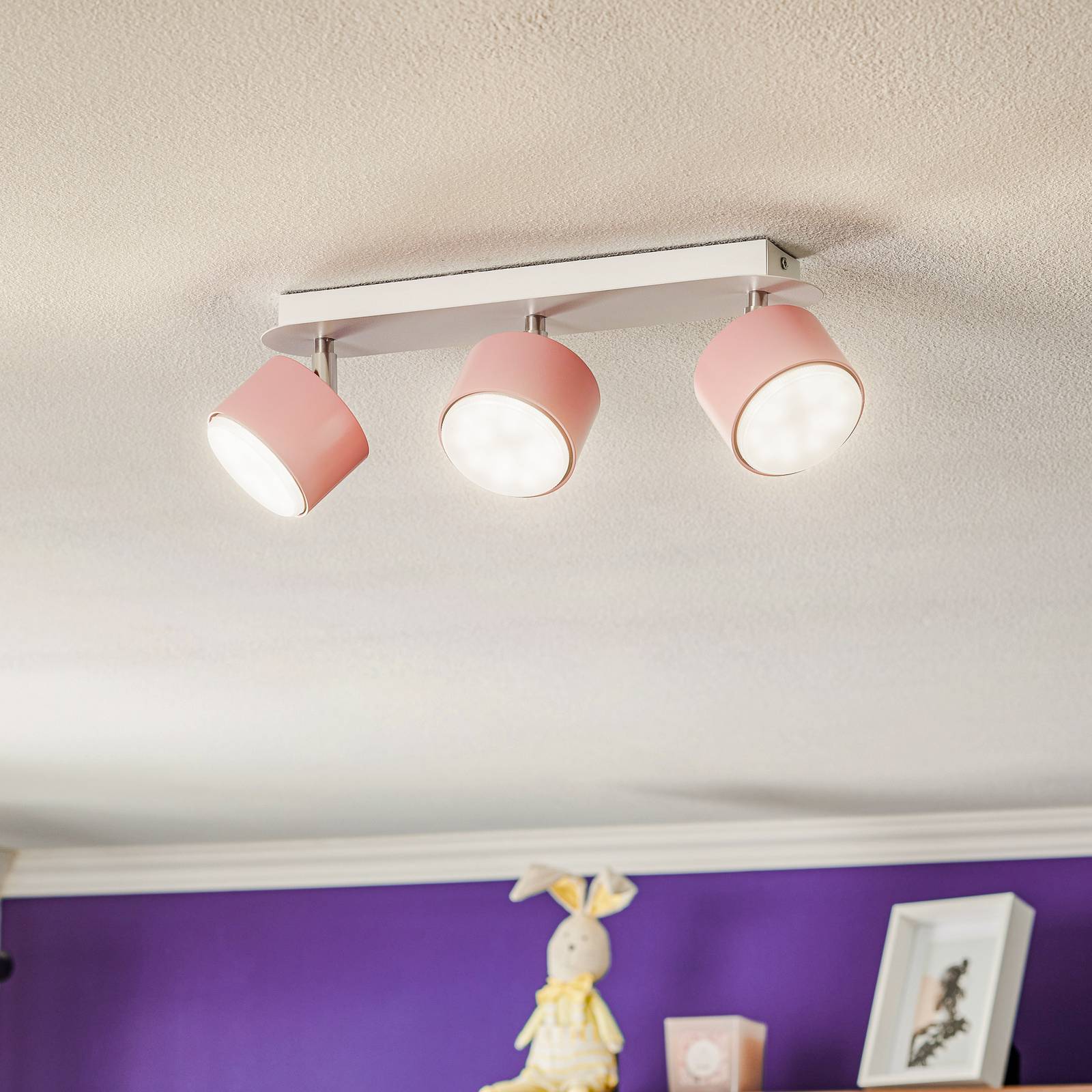 Cloudy spot pour plafond à trois lampes rose