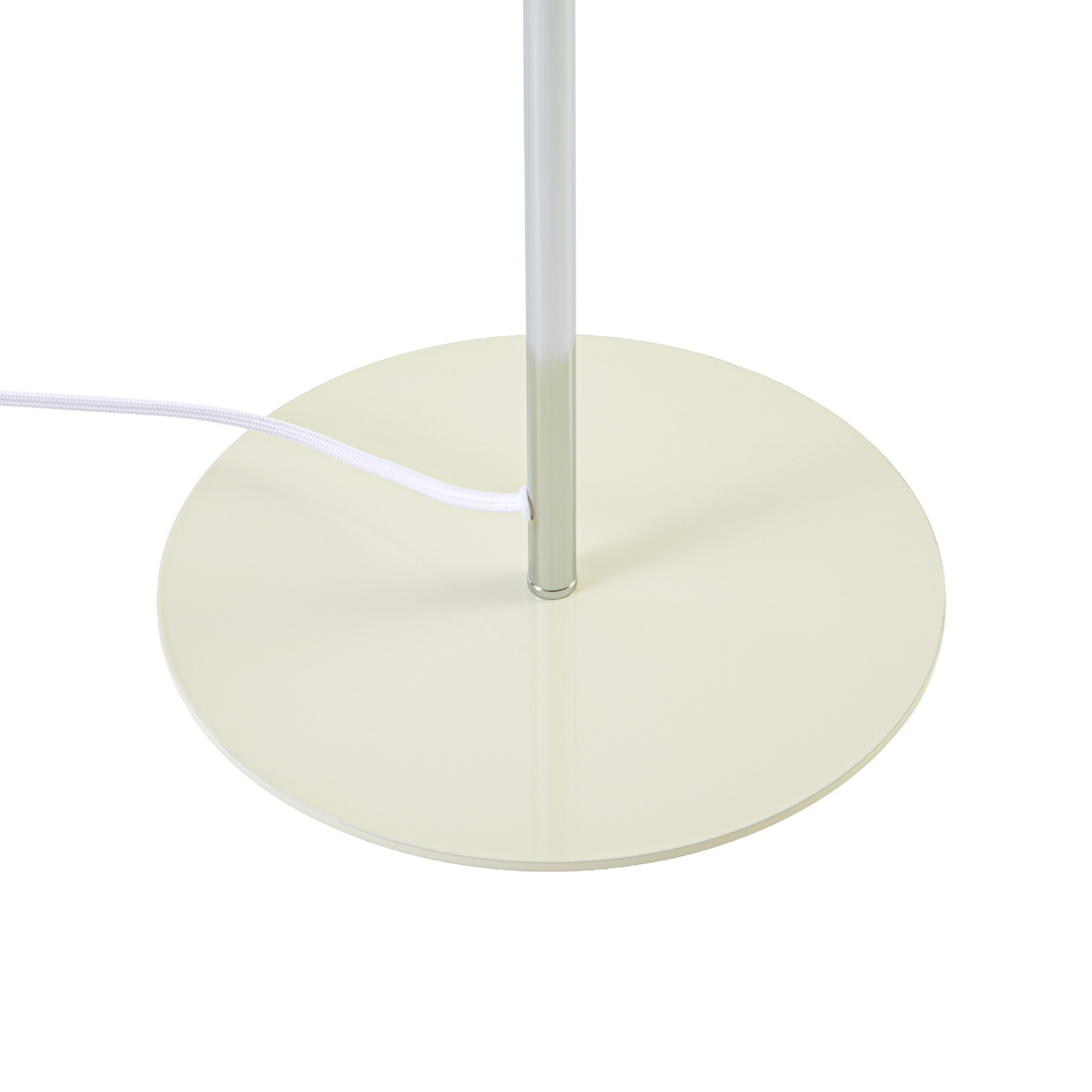Lindby Stehleuchte Dylan, 2-flg., chrom/beige, 150 cm, E14 Lindby Stehleuchte Dylan, 2-flg., chrom/beige, 150 cm, E14