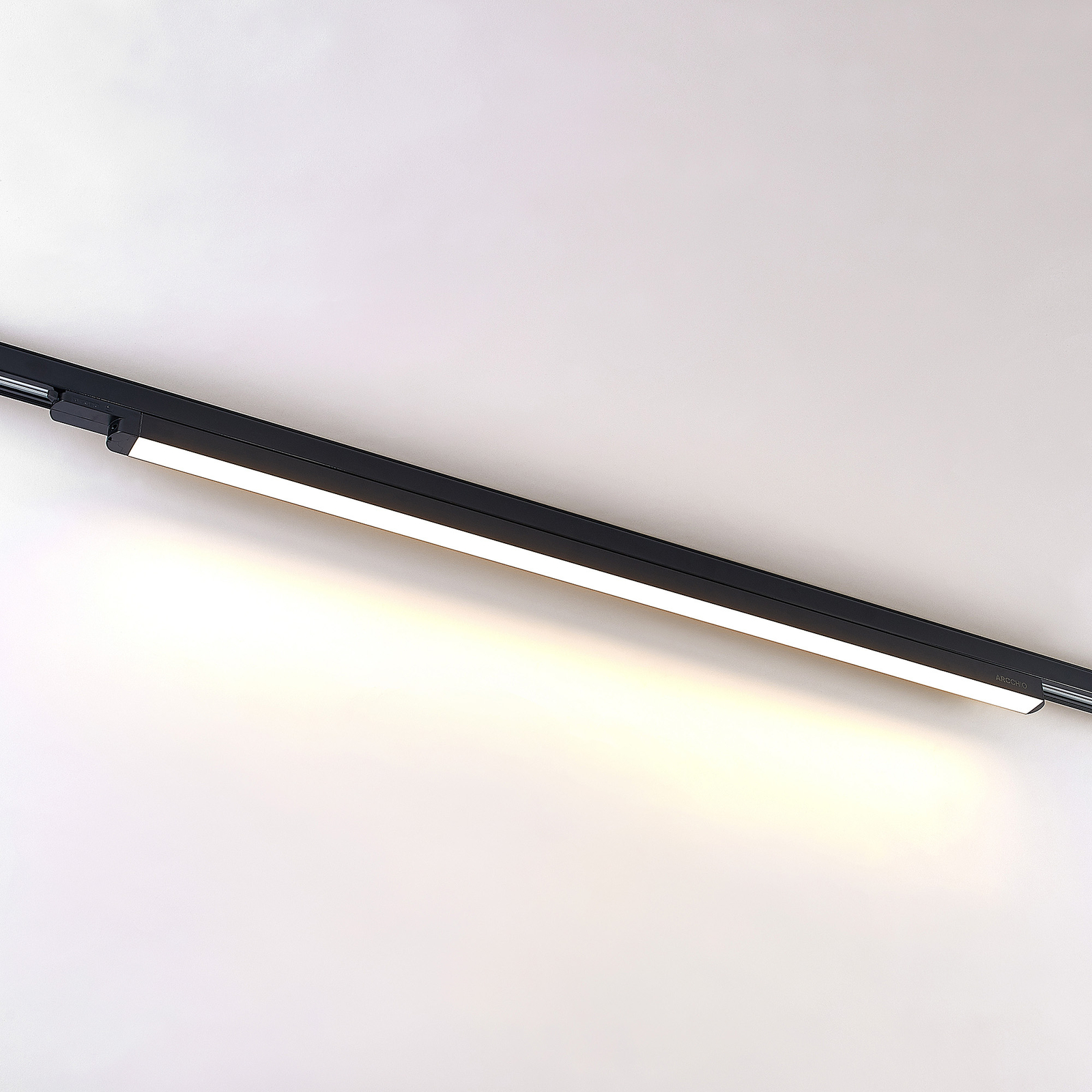 Arcchio Harlow LED-Schienenleuchte schwarz 109 cm