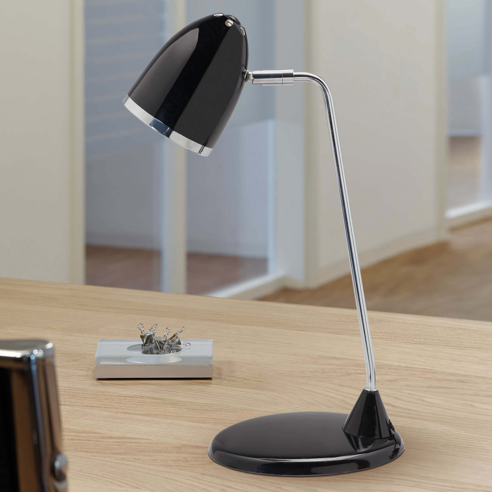 LED-bordslampa MAULstarlet, svart