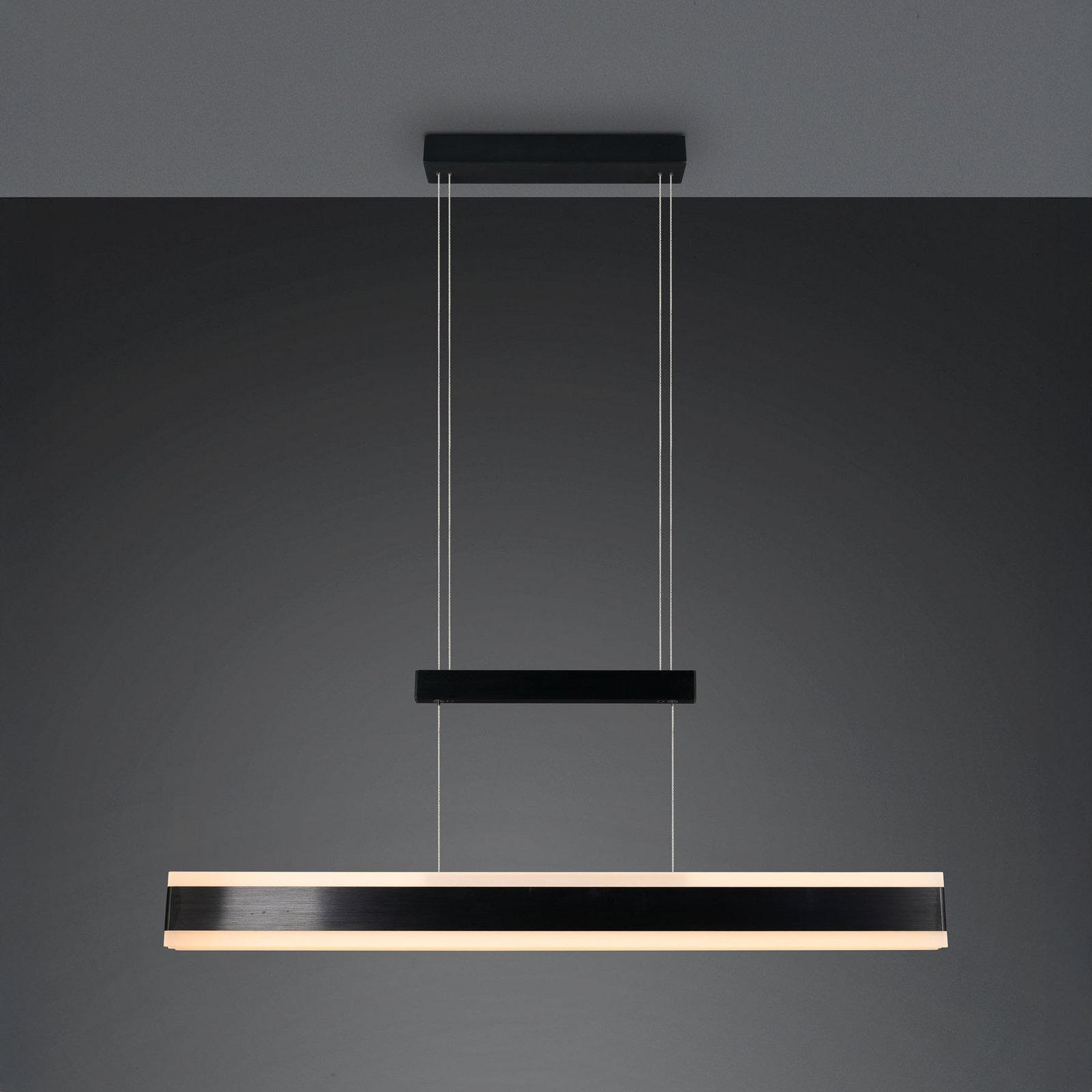 Candeeiro suspenso LED Arcola preto, comprimento 152 cm, regulador de Candeeiro suspenso LED Arcola preto, comprimento 152 cm, regulador de