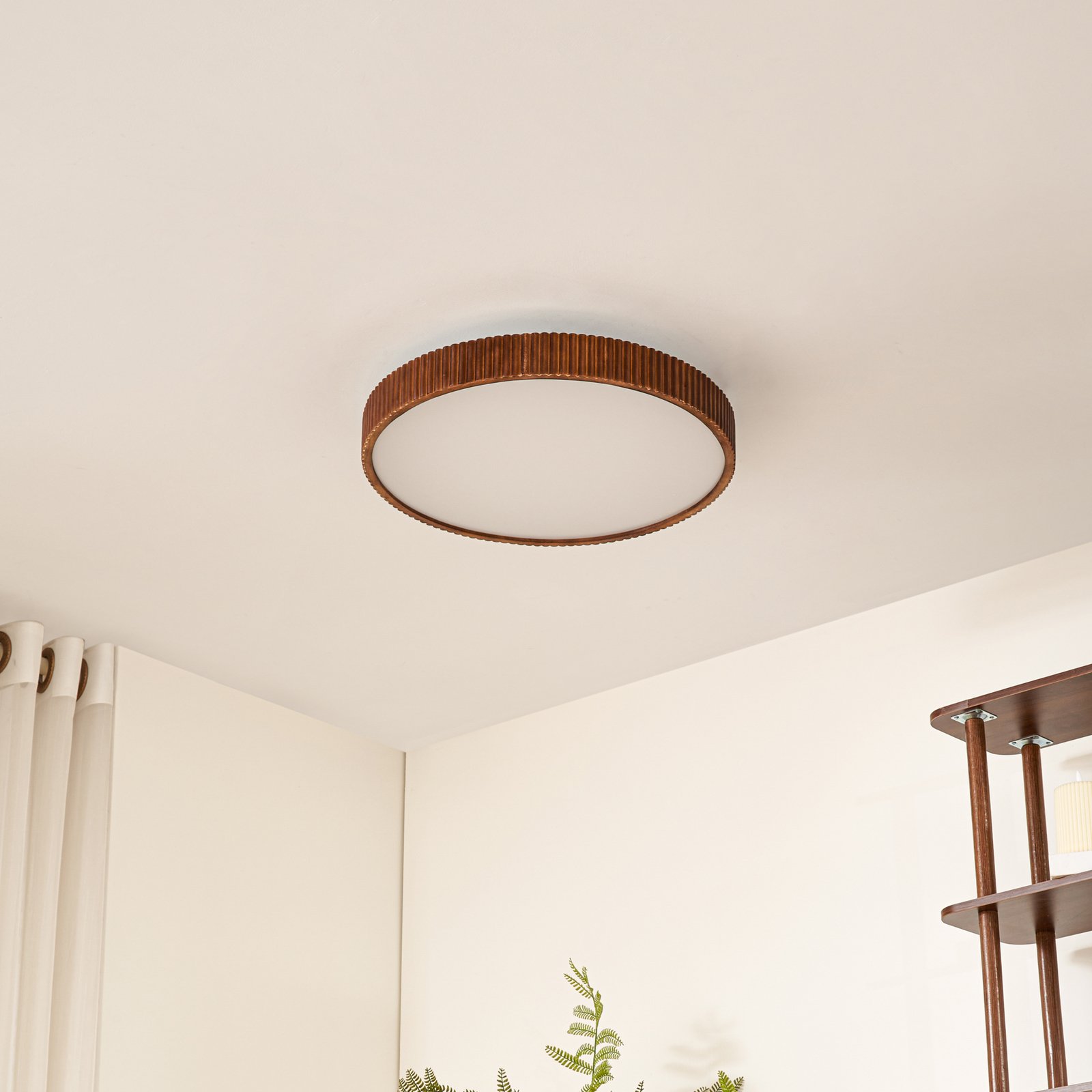 Lindby LED ceiling lamp Velua, white/dark wood, CCT, Ø 50 cm