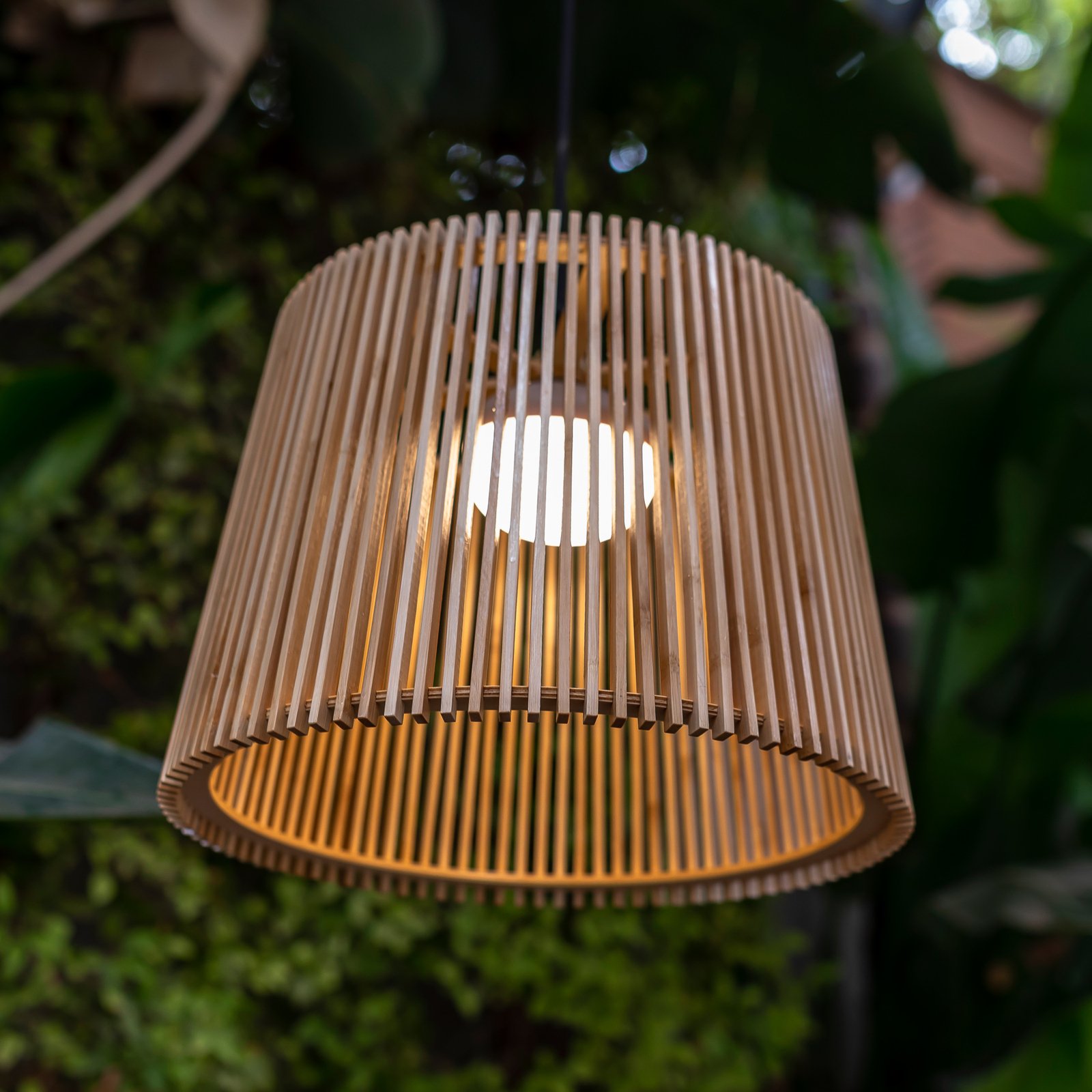 Newgarden Okinawa LED accu-buiten hanglamp bamboe