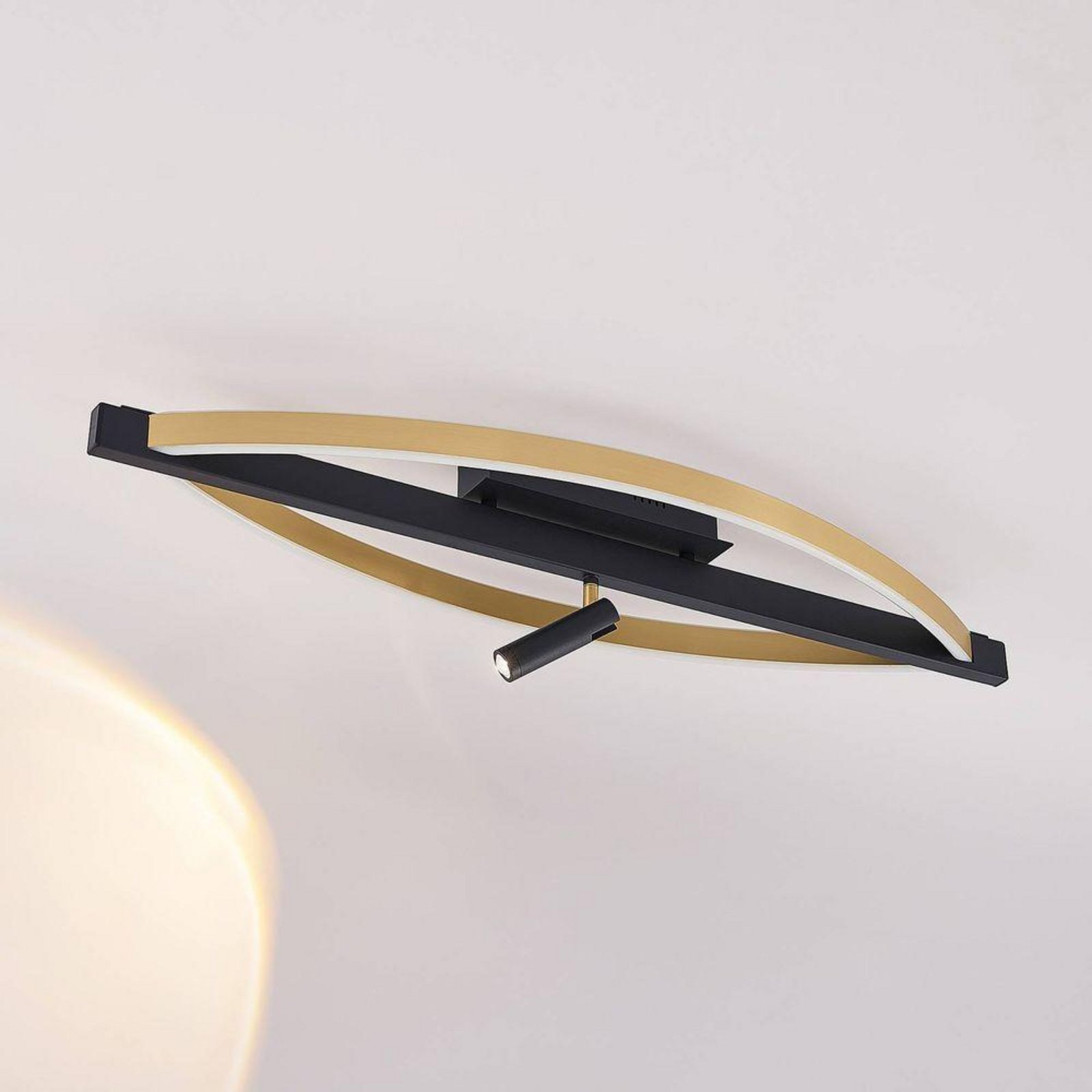 Matwei LED Oval Plafonieră Brass - Lucande