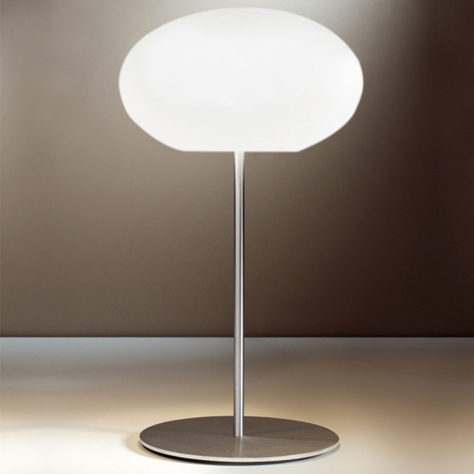 Casablanca Aih stolní lampa, Ø28cm bílá matná