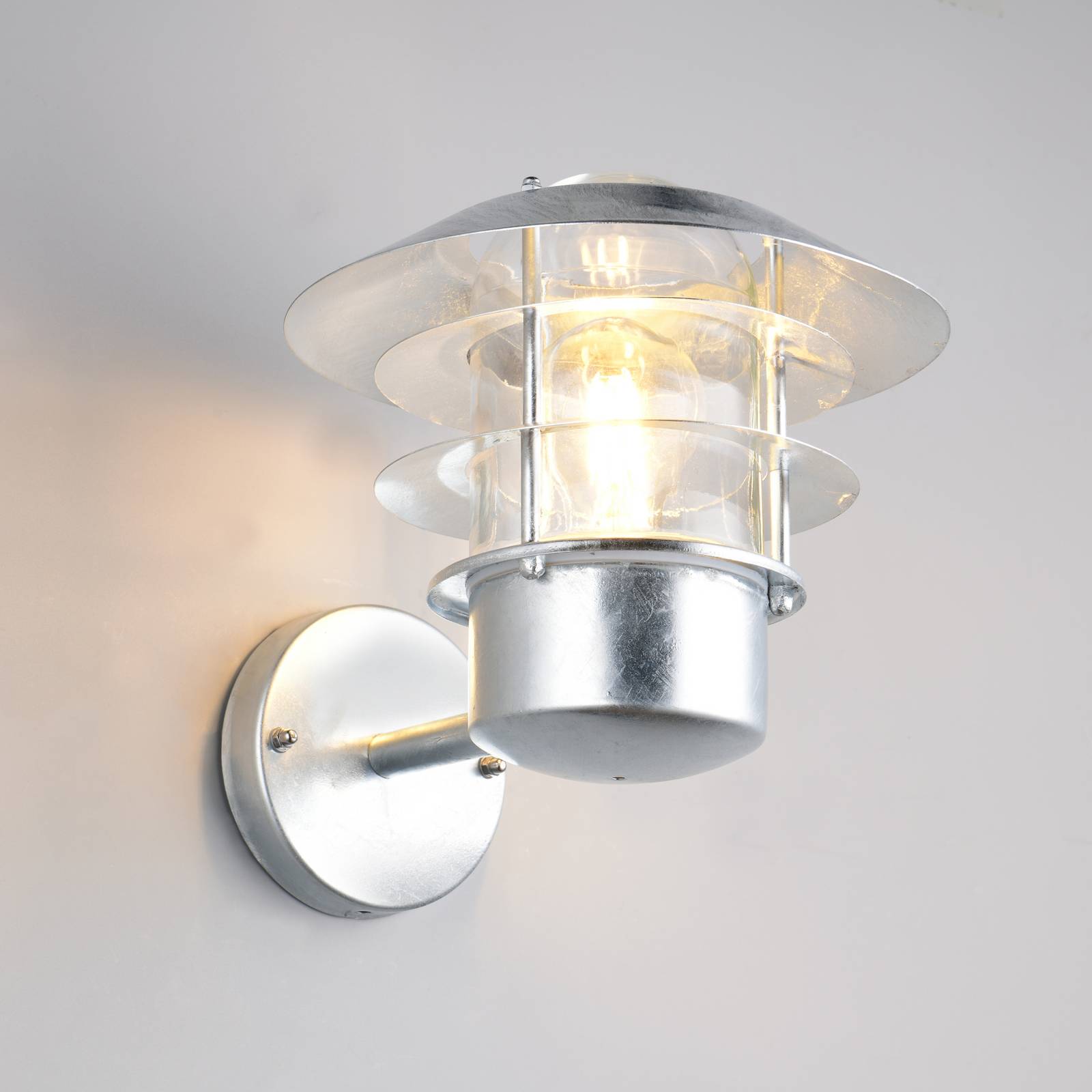Trio Lighting Applique d'extérieur Ruvuuma couleur zinc Ø 22 cm orientée vers le haut