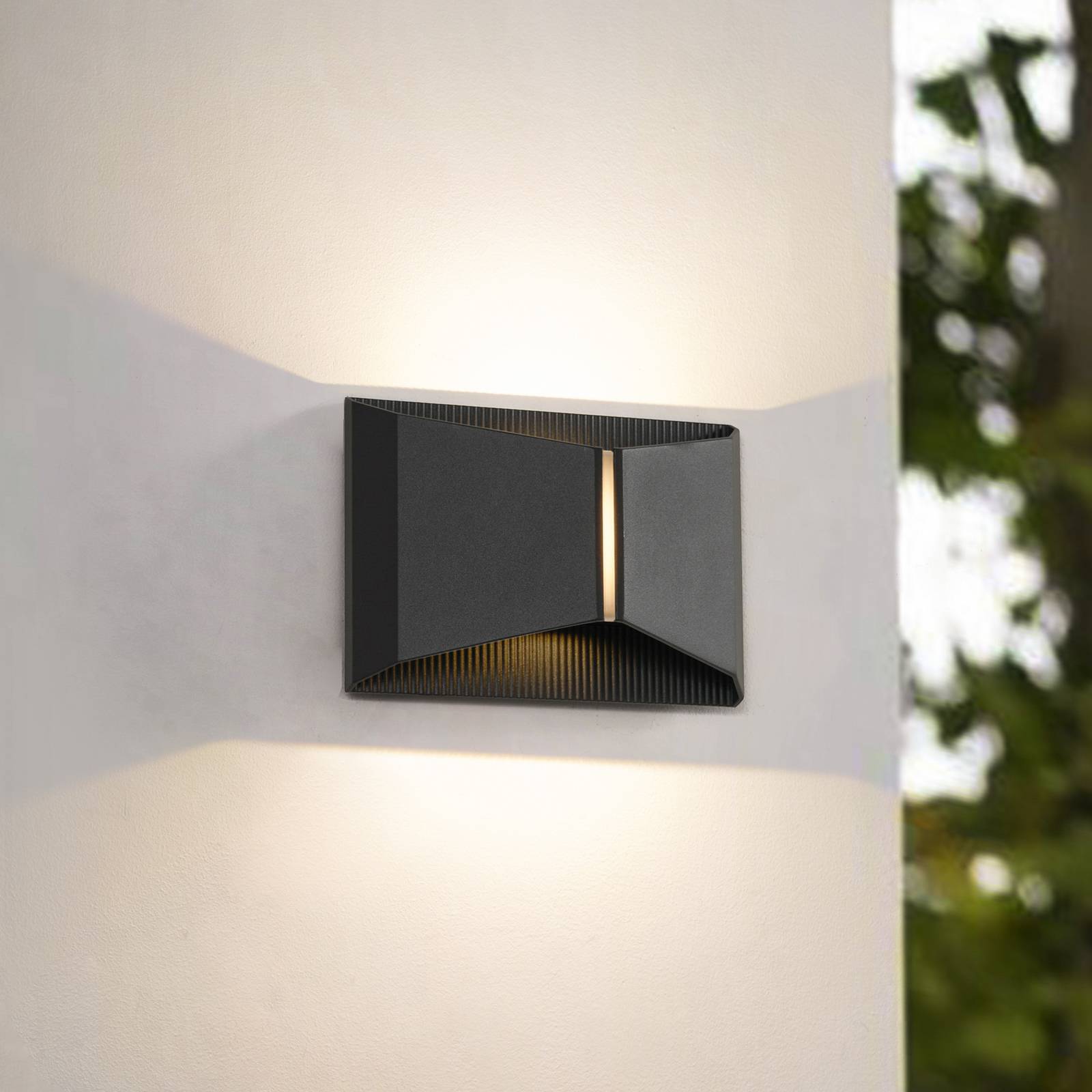 Lindby LED-Außenwandleuchte Anlira, schwarz, Up & down, IP65 günstig online kaufen