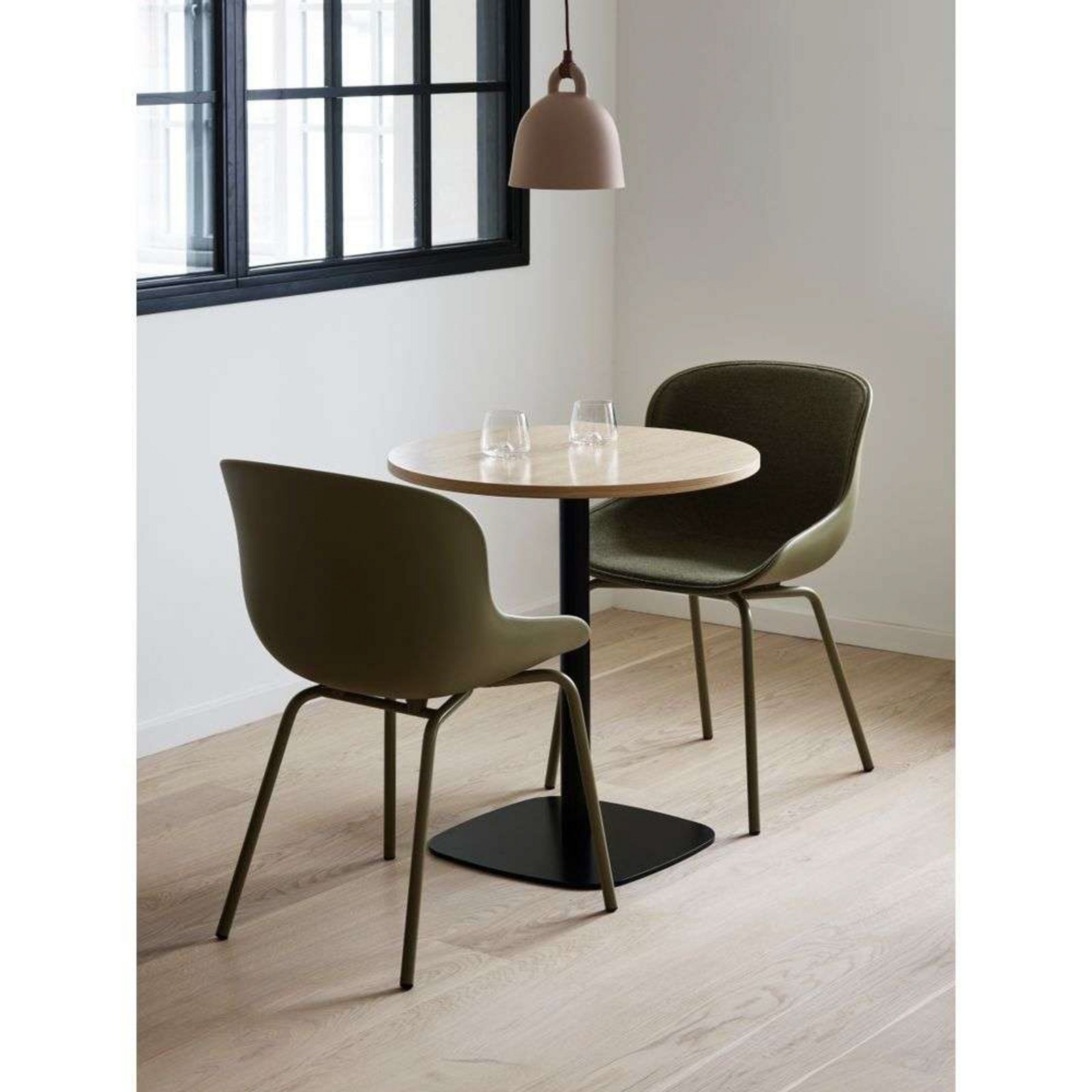 Bell Lustră Pendul Medium Sand - Normann Copenhagen