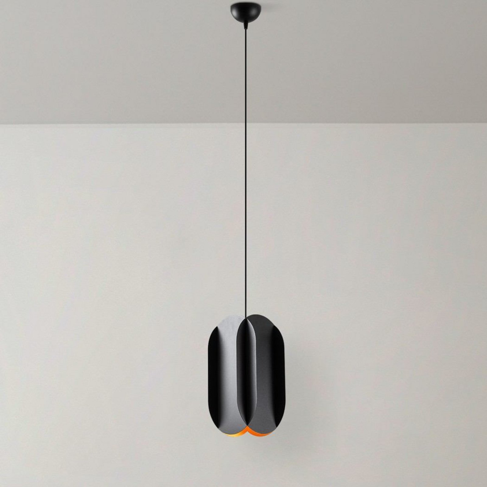 Hänglampa Corner, svart, höjd 35 cm, metall, E27