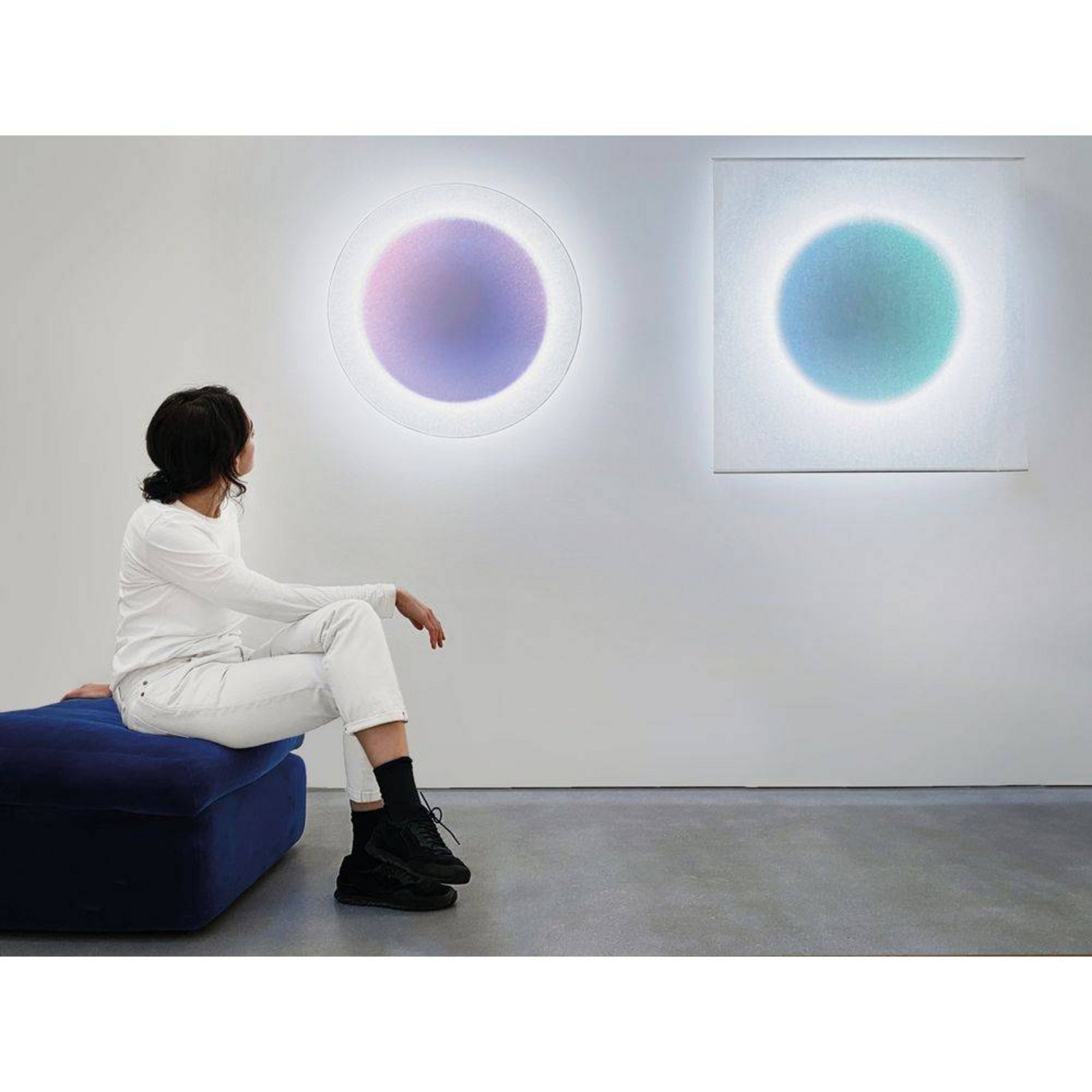 Moodmoon SQ75 Candeeiro de Parede RGBW White - Ingo Maurer