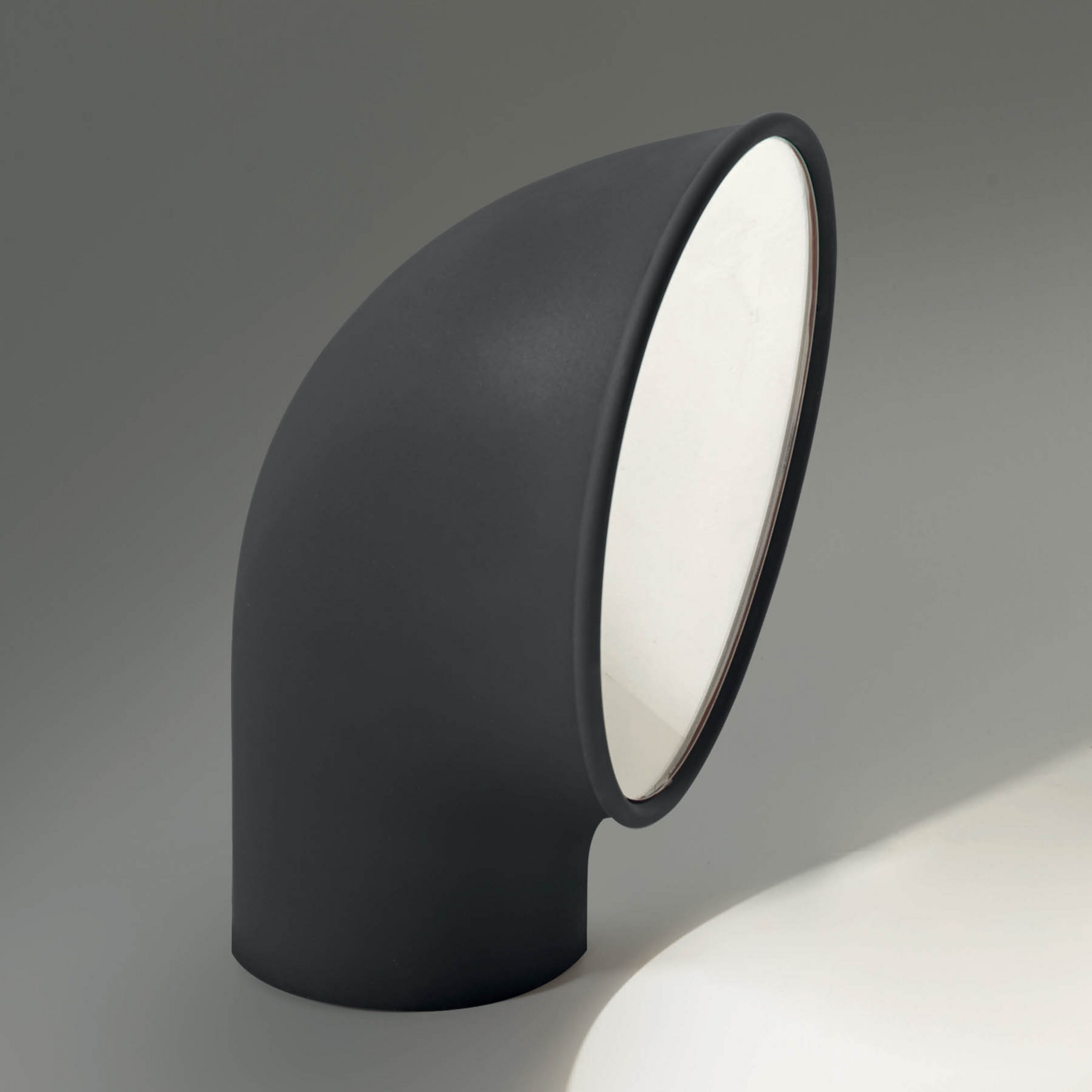 Φωτιστικό βάσης LED Piroscafo της Artemide IP65, γκρι