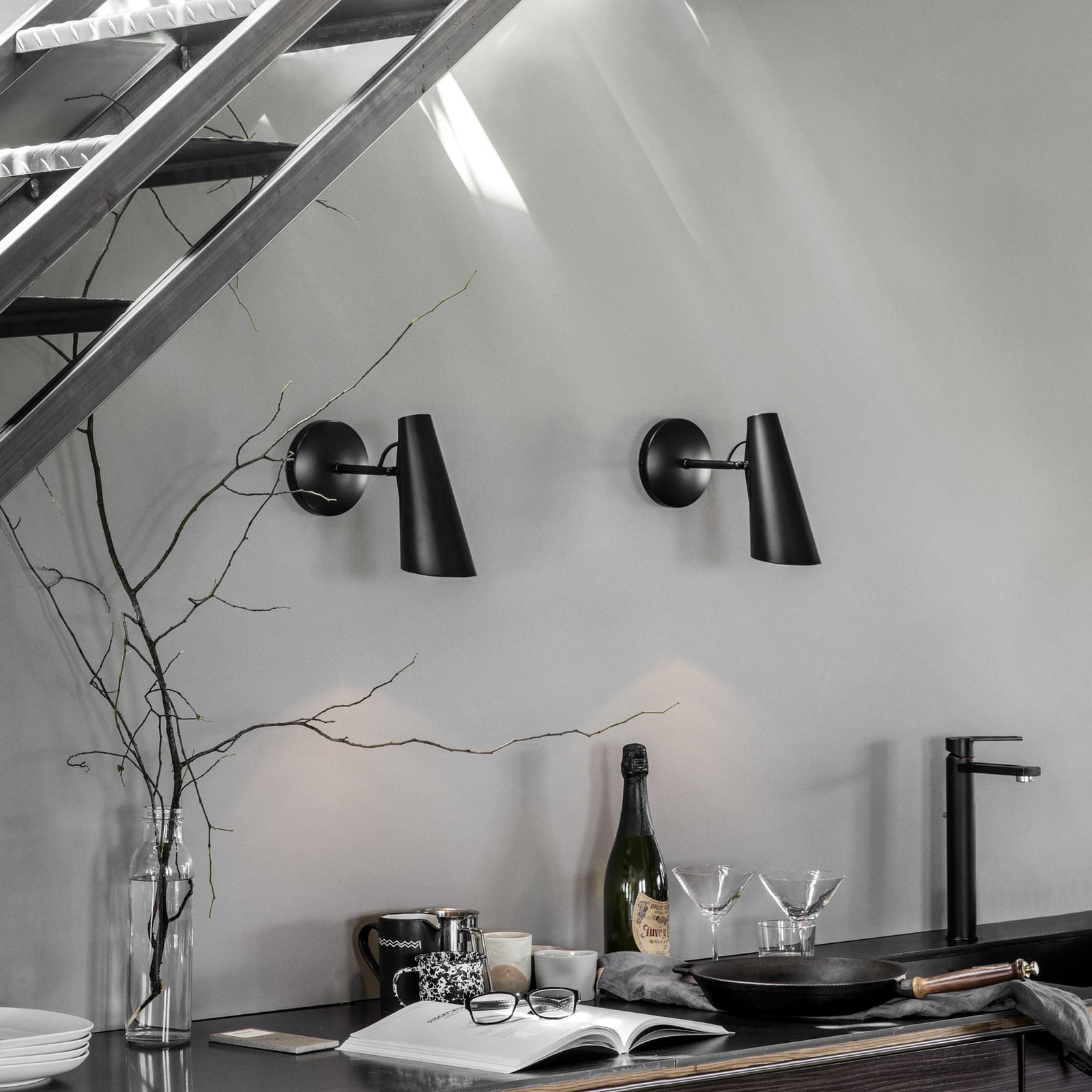 Birdy Applique Murale Court Noir - Northern