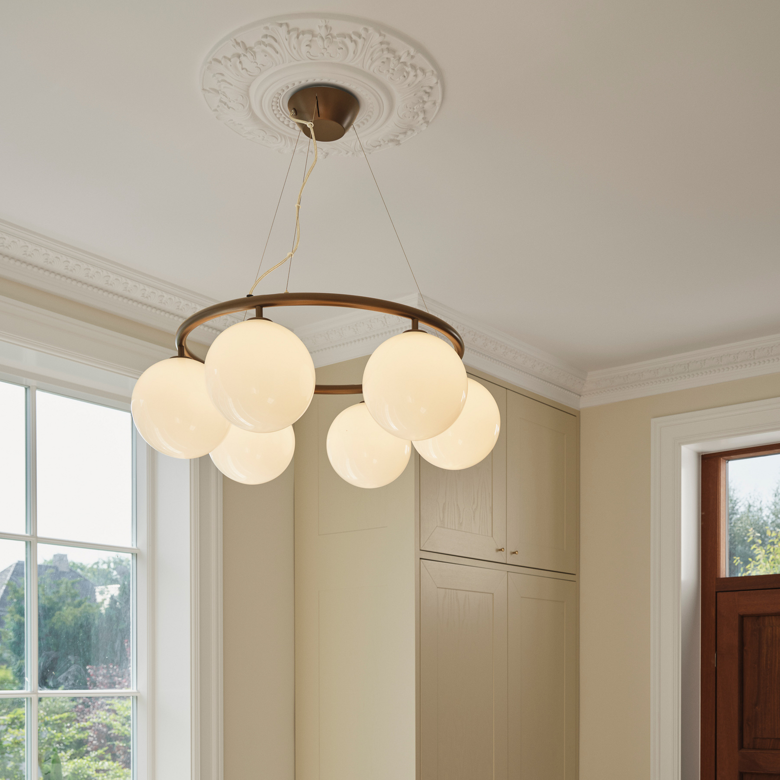 Miira 6 Circular Kronleuchter, Ø 80 cm, bronze/opal