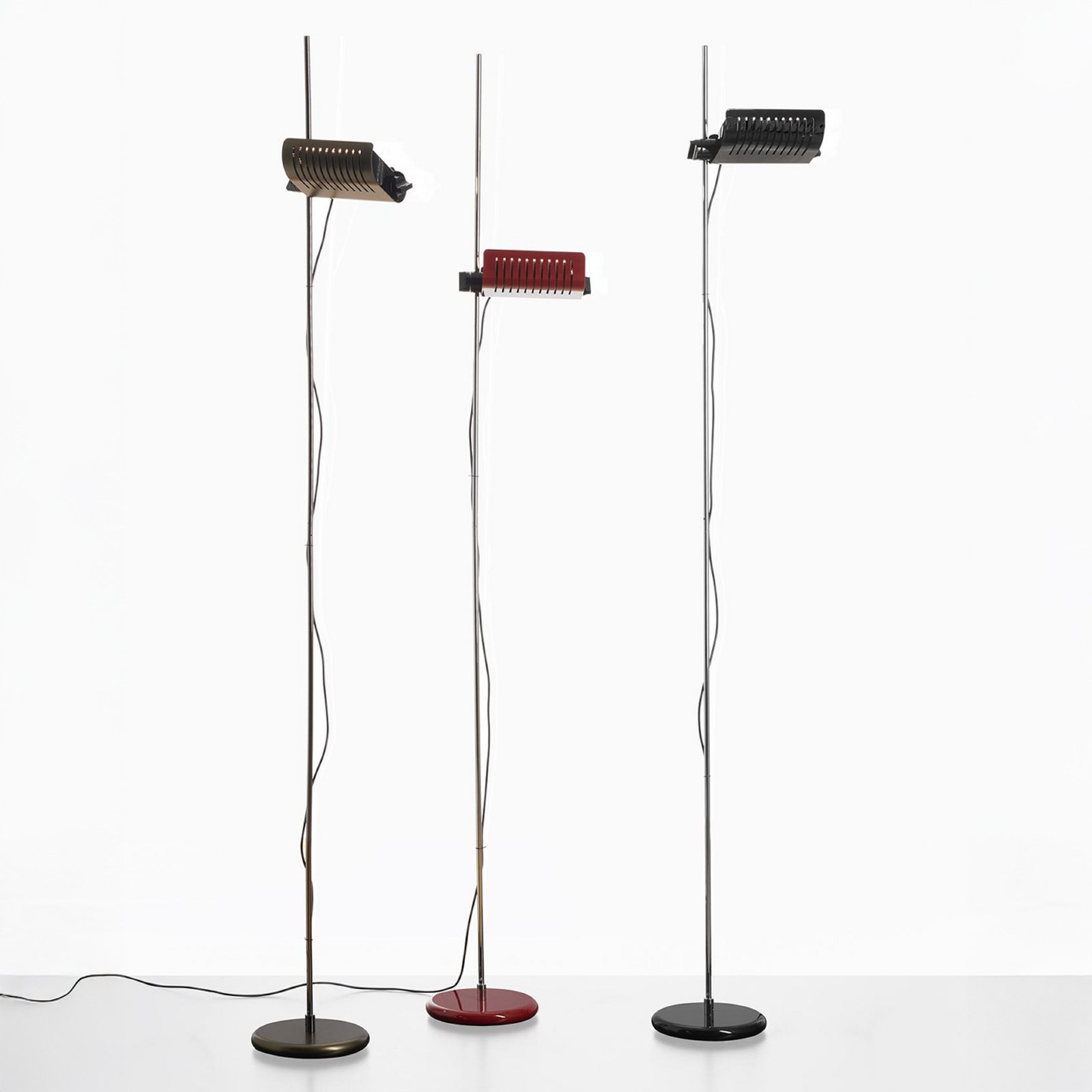 Oluce LED floor lamp Colombo, red/chrome, metal, 2,700 K