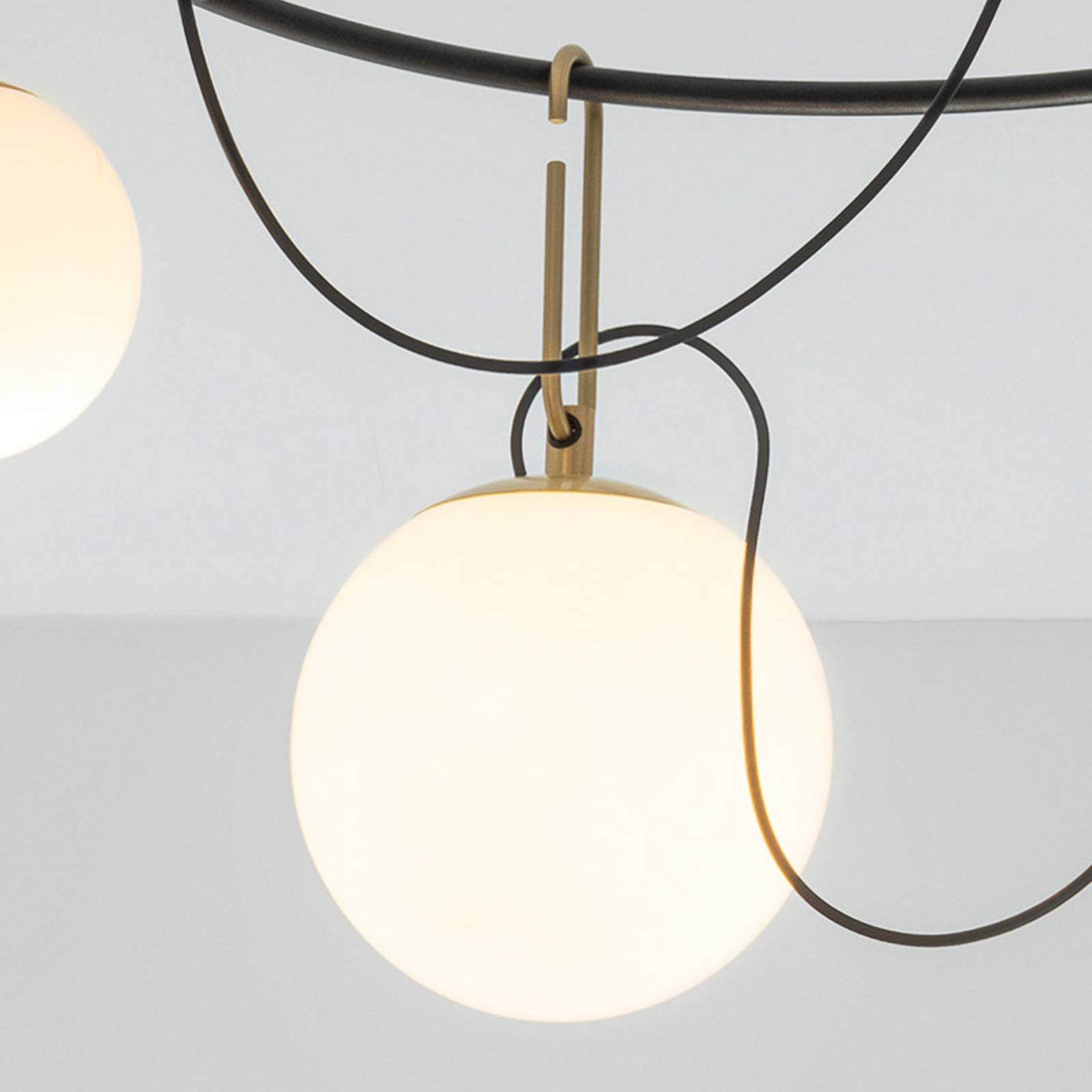 Artemide nh S4 suspension en verre à 3 lampes