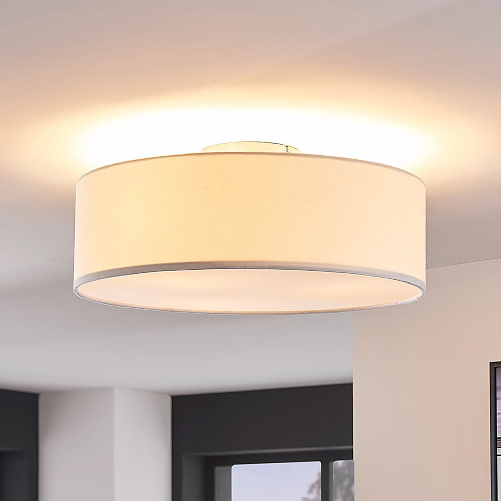 Lindby ceiling light Sebatin, Ø 40 cm, cream, fabric, E27