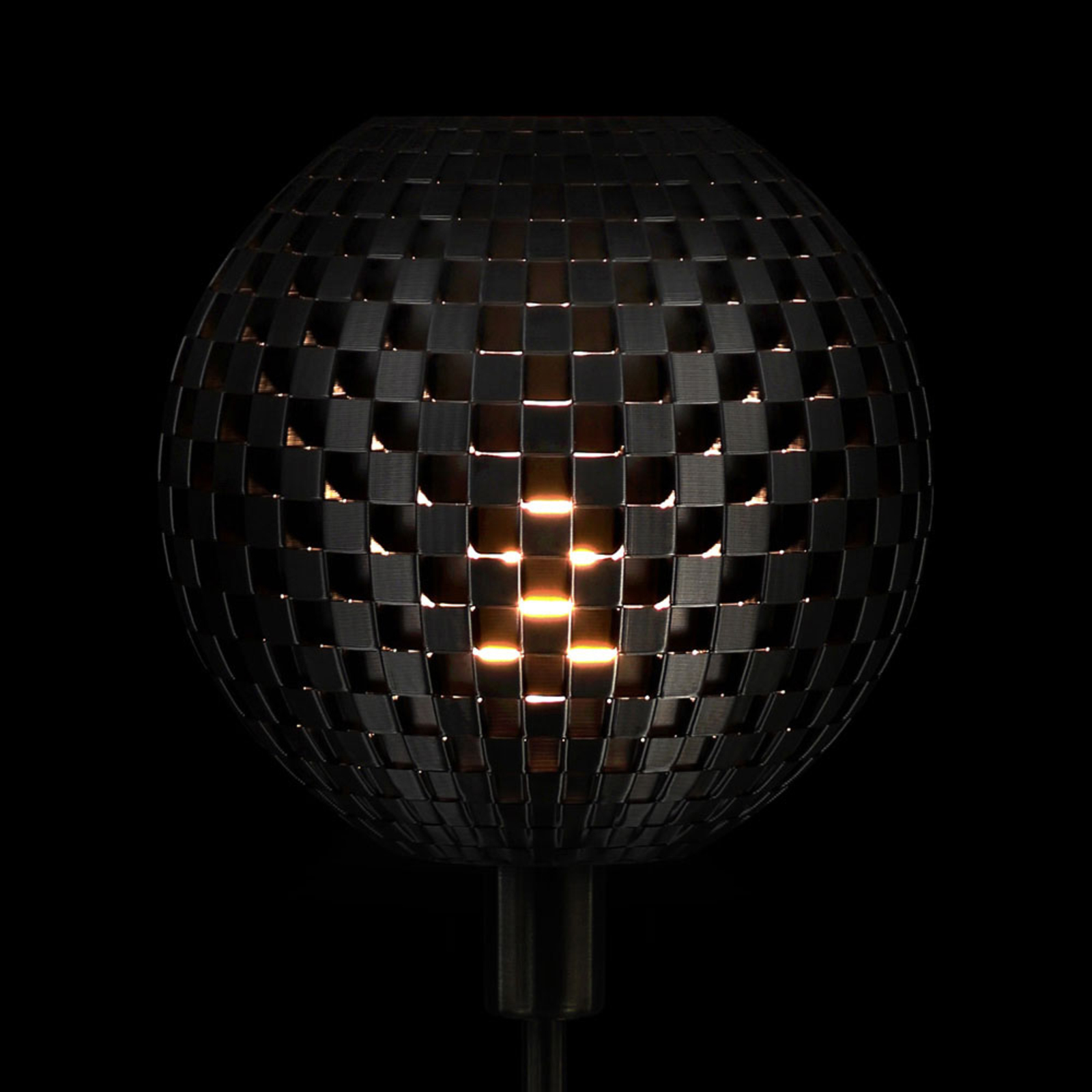 Bordslampa Flechtwerk, kula med fot, svart