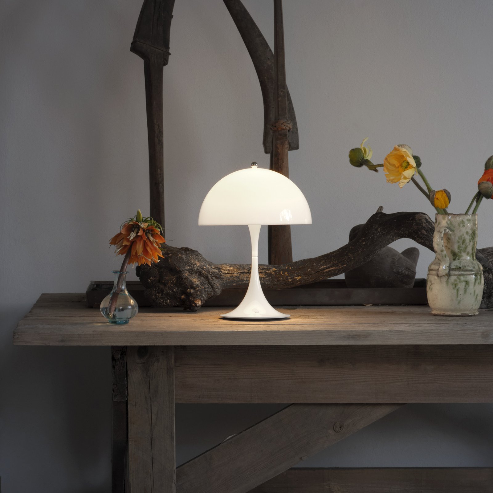 Panthella 250 Prijenosni Stolna lampa Opal - Louis Poulsen