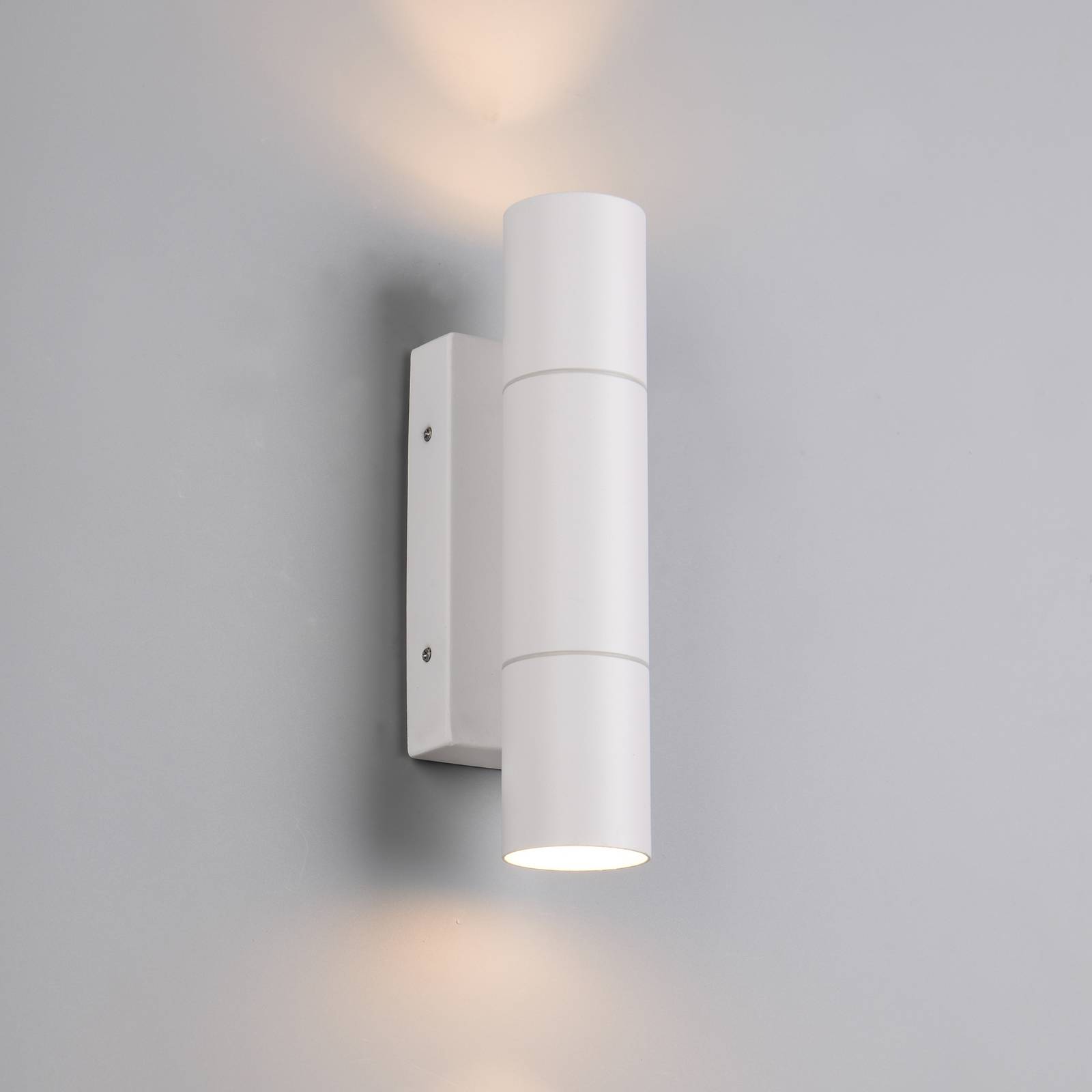 Trio Lighting Utomhusvägglampa Yamuna, matt vit, höjd 23 cm, metall, IP65