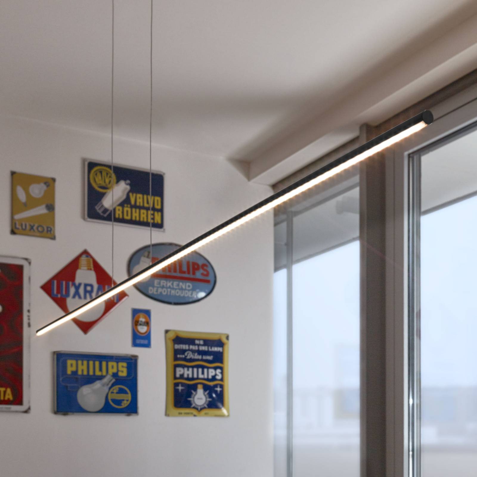 Steng Licht AX-LED suspension plane 123 cm noire