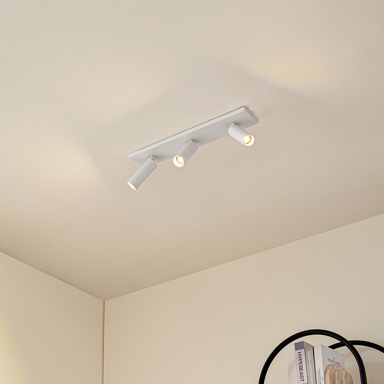 Arcchio Brinja Slim ceiling spotlight, white, 3-bulb, GU10 MR11