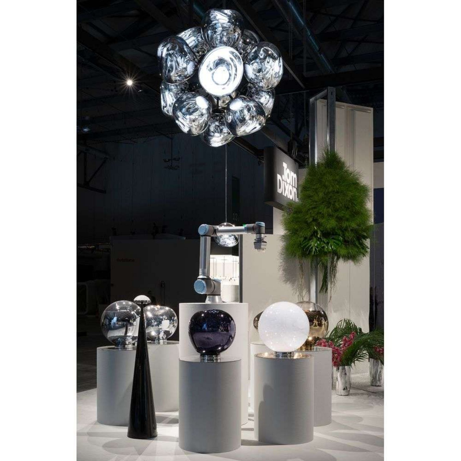 Melt Burst Chandelier Silver - Tom Dixon