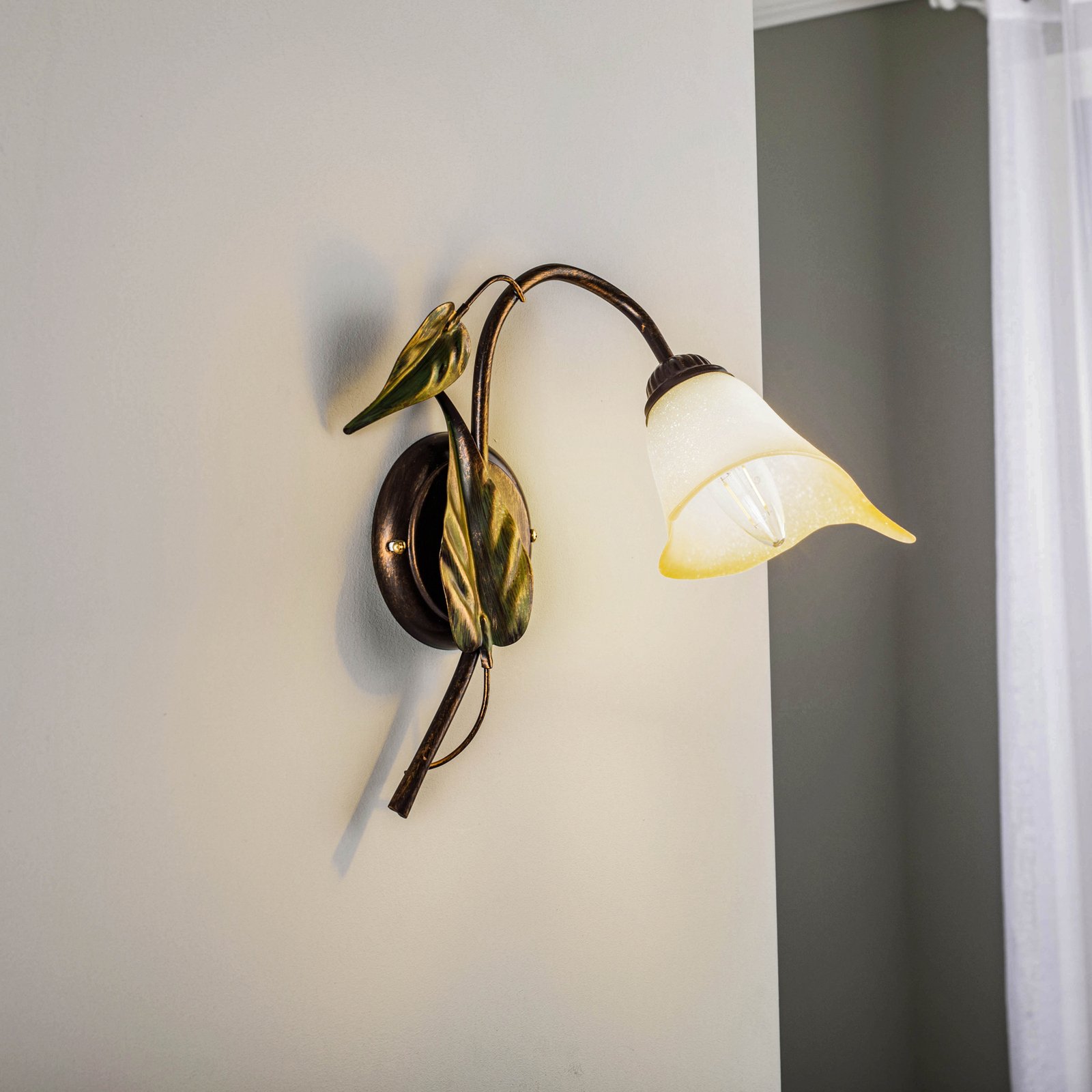 Miranda wall light 1-bulb, bronze