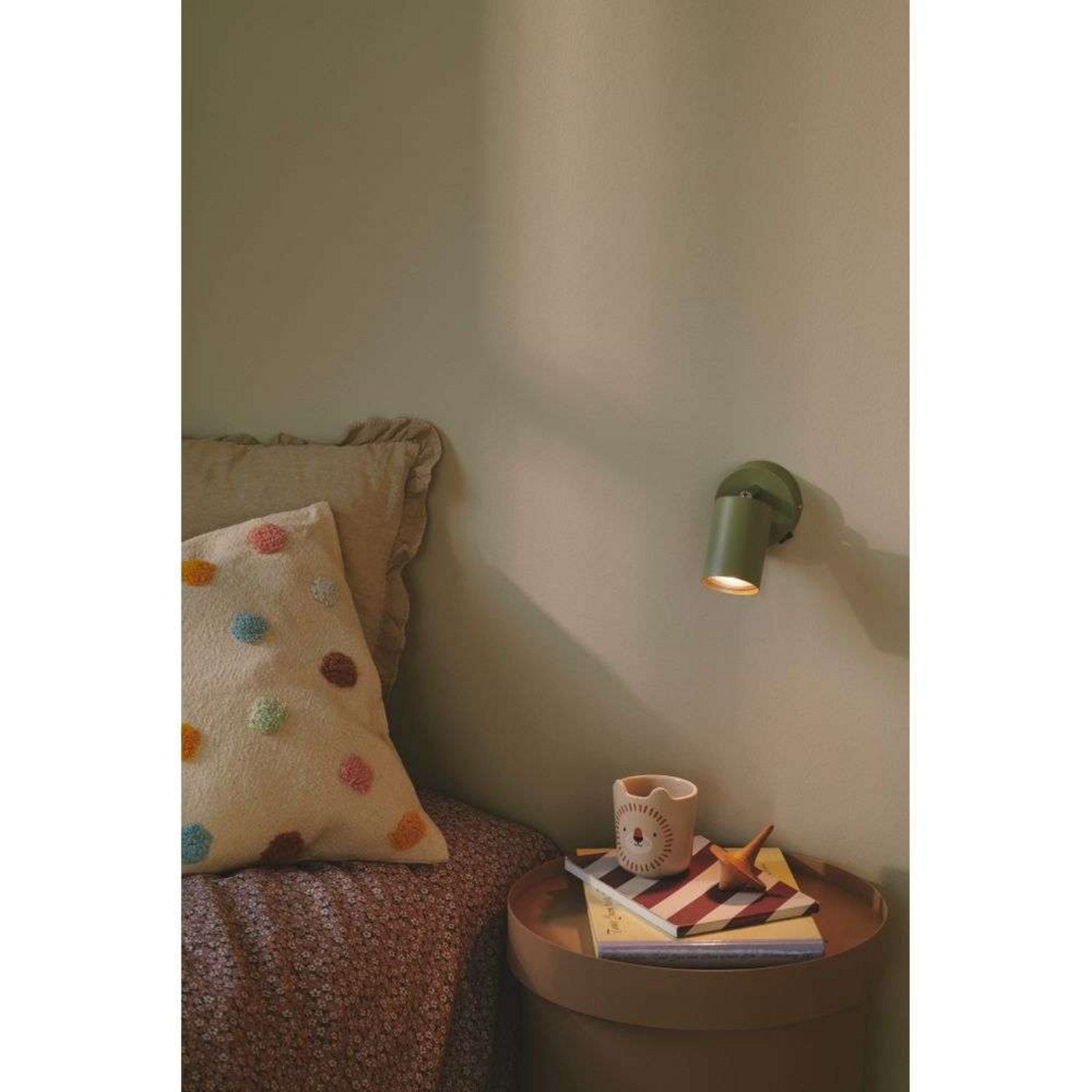 Explore Aplique de Pared Green - Nordlux