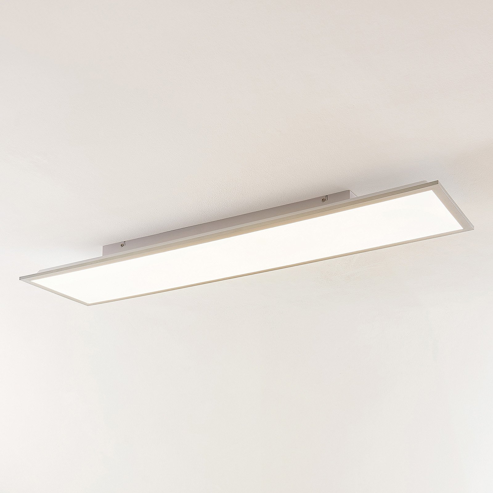 Lindby LED-Panel Stenley, 4.000 K, 120cm x 30cm, silber/weiß