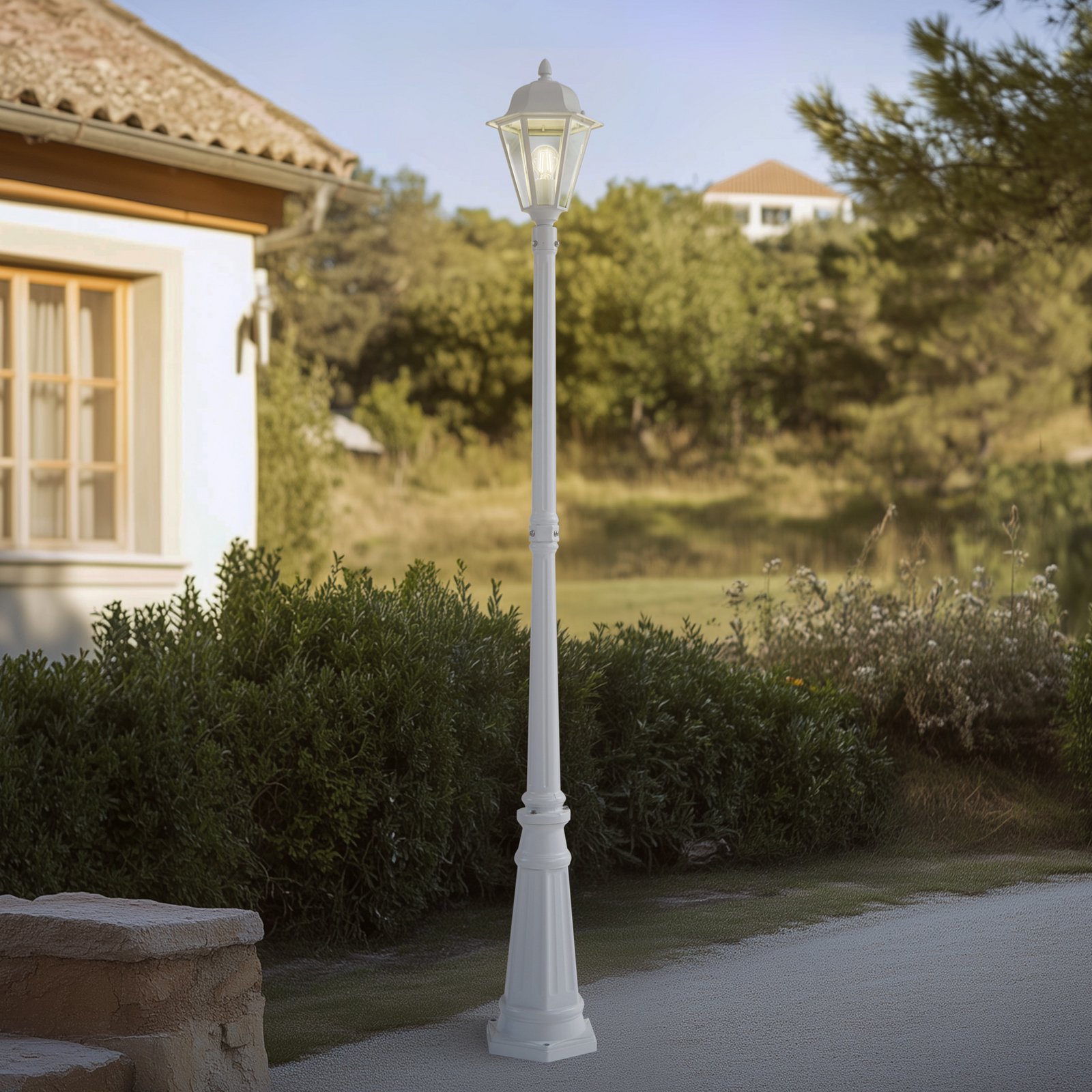 Farola Lindby Edana, blanca, aluminio, 211 cm