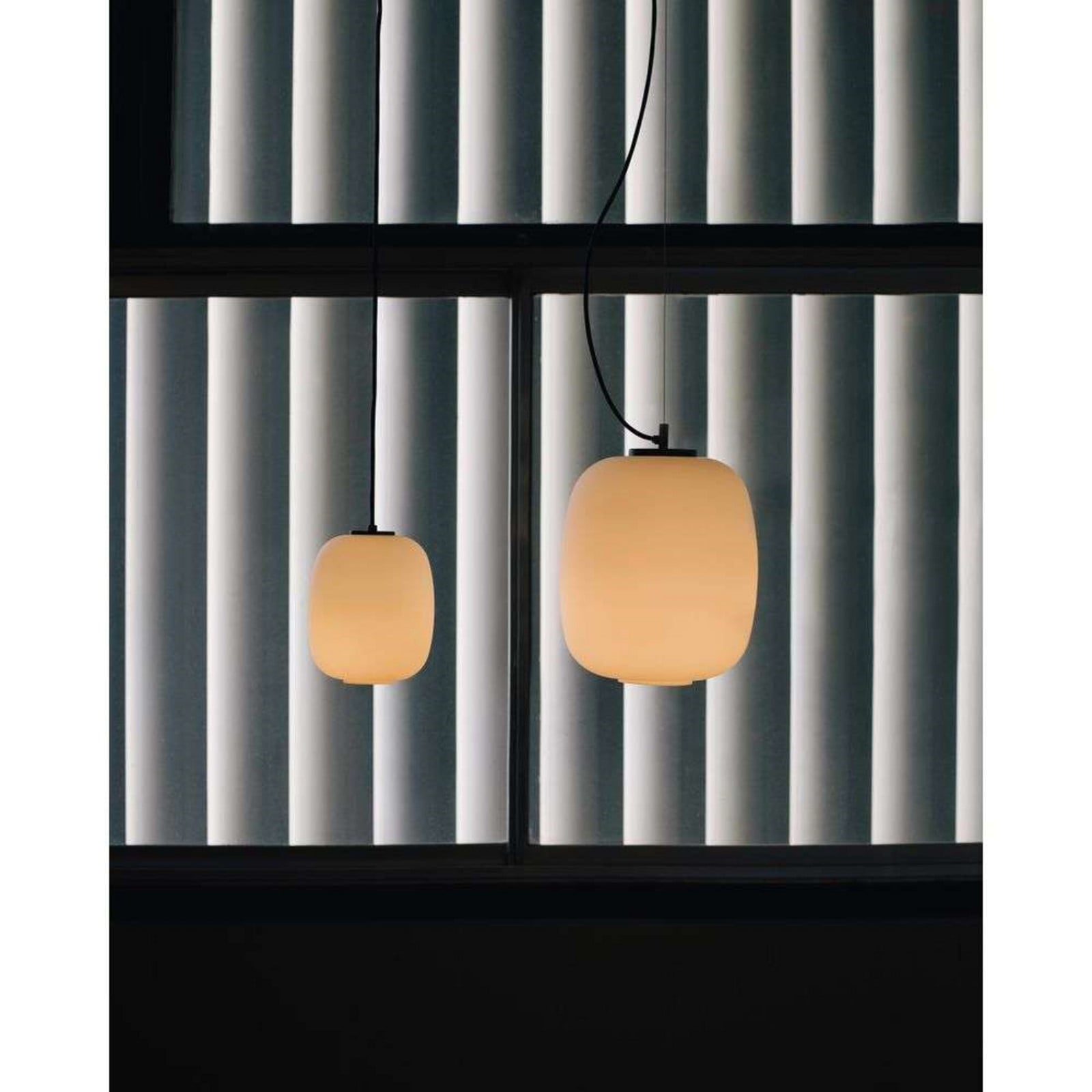 Globo Cesta Pendel White Santa & Cole - Stue - Glas