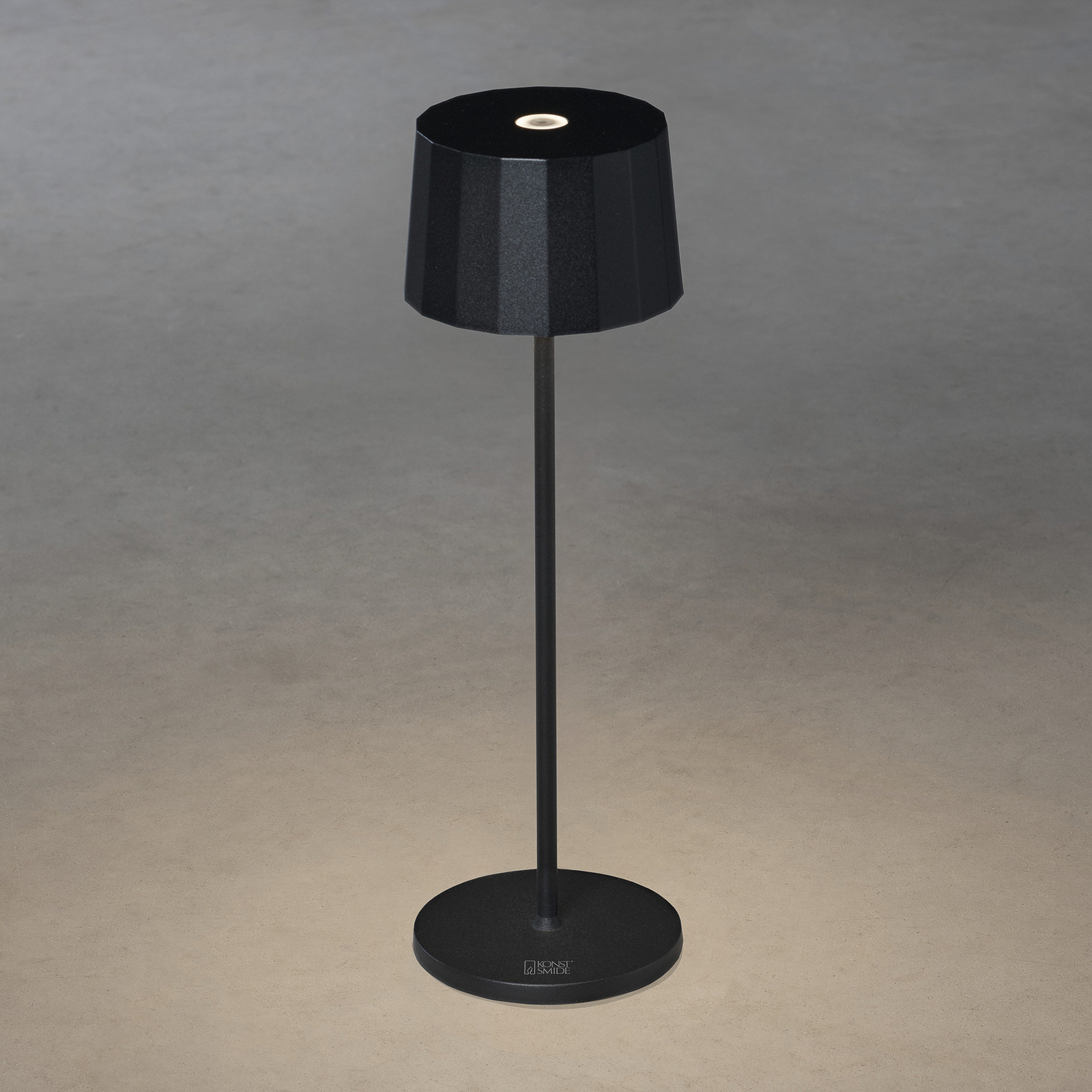 LED настолна лампа Positano за външна употреба, черна