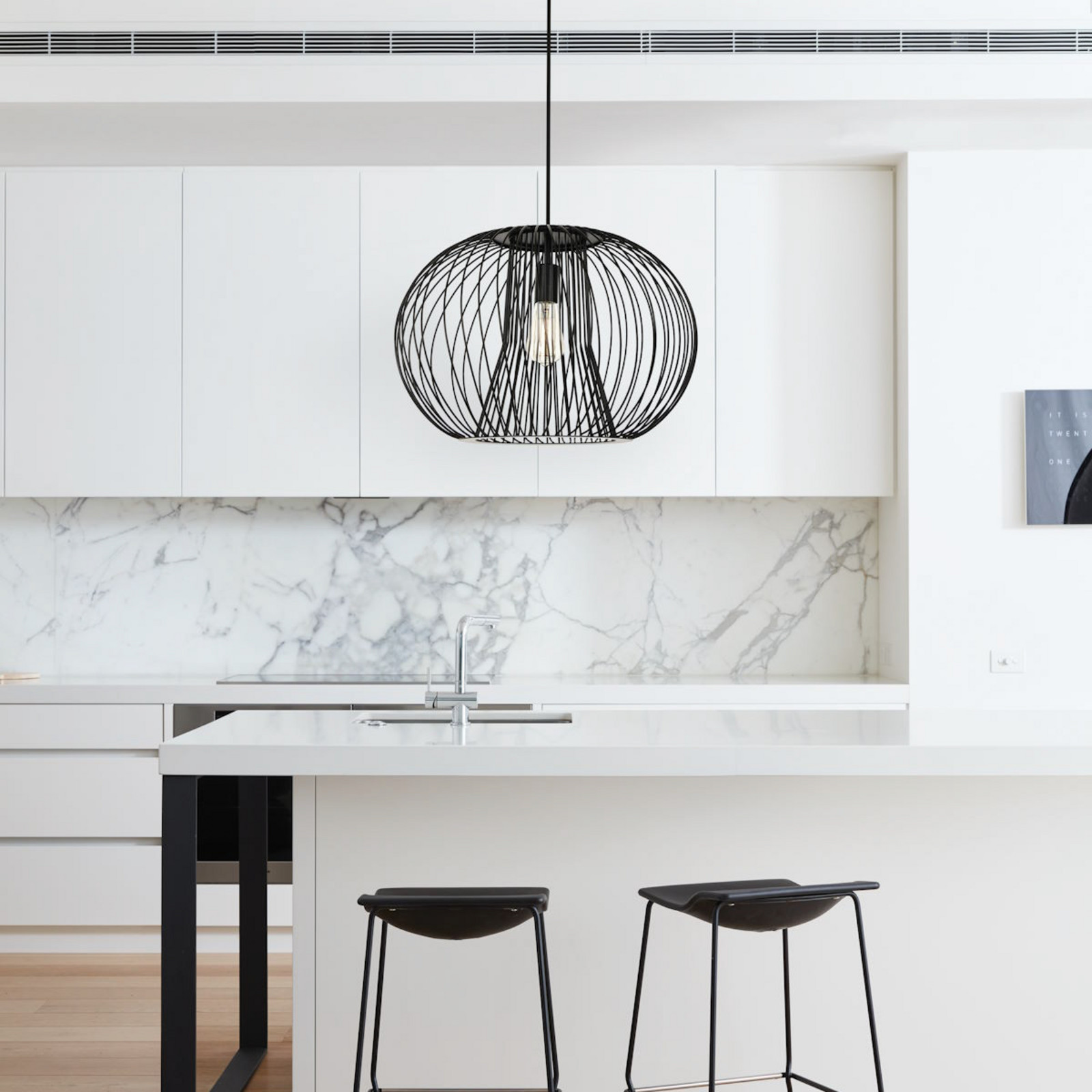 Beacon Lighting Suspensie Beacon Pheonix negru metal Ø 50 cm - Camera de zi / sufragerie - modern