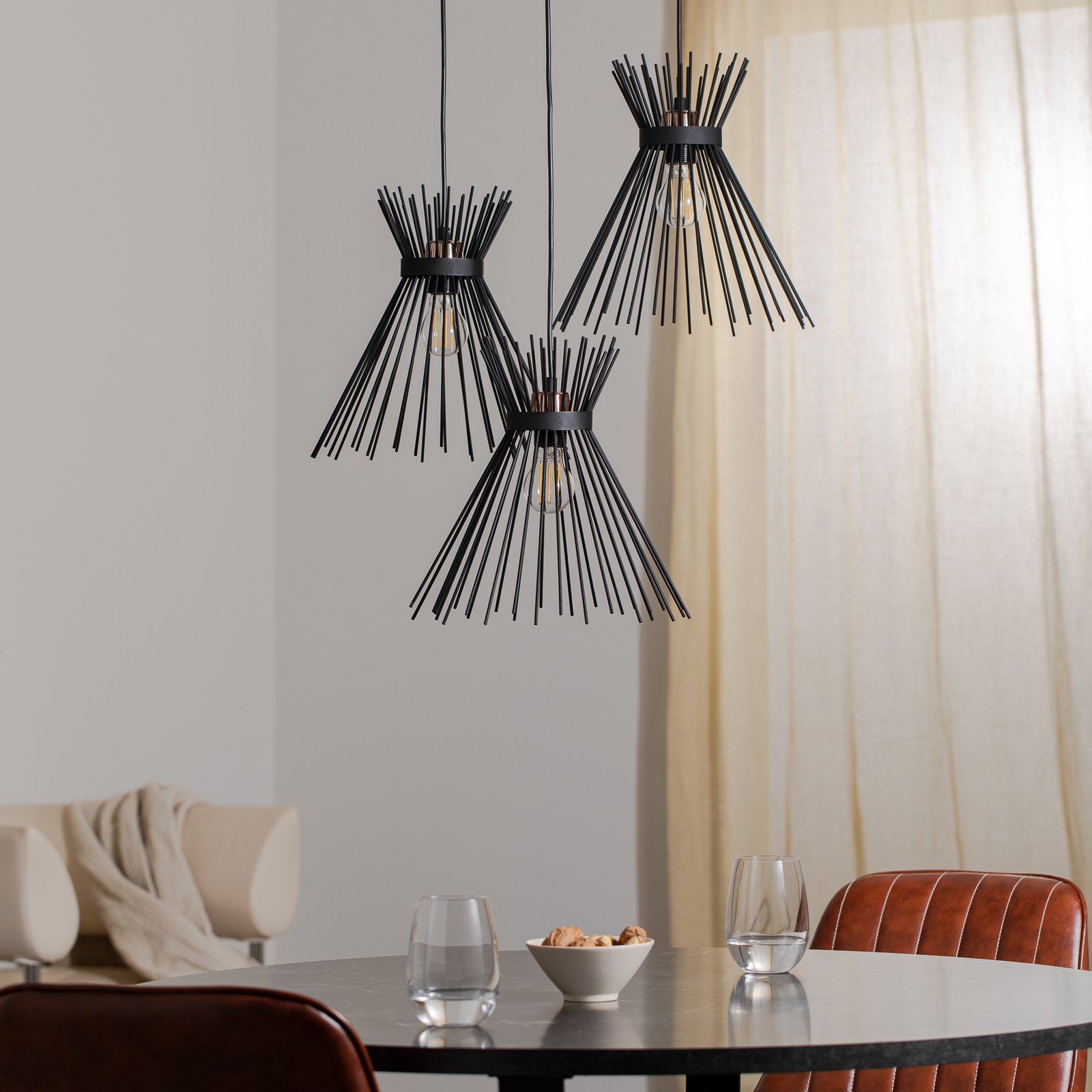 Kirpi 3085 pendant light 3-bulb circular black