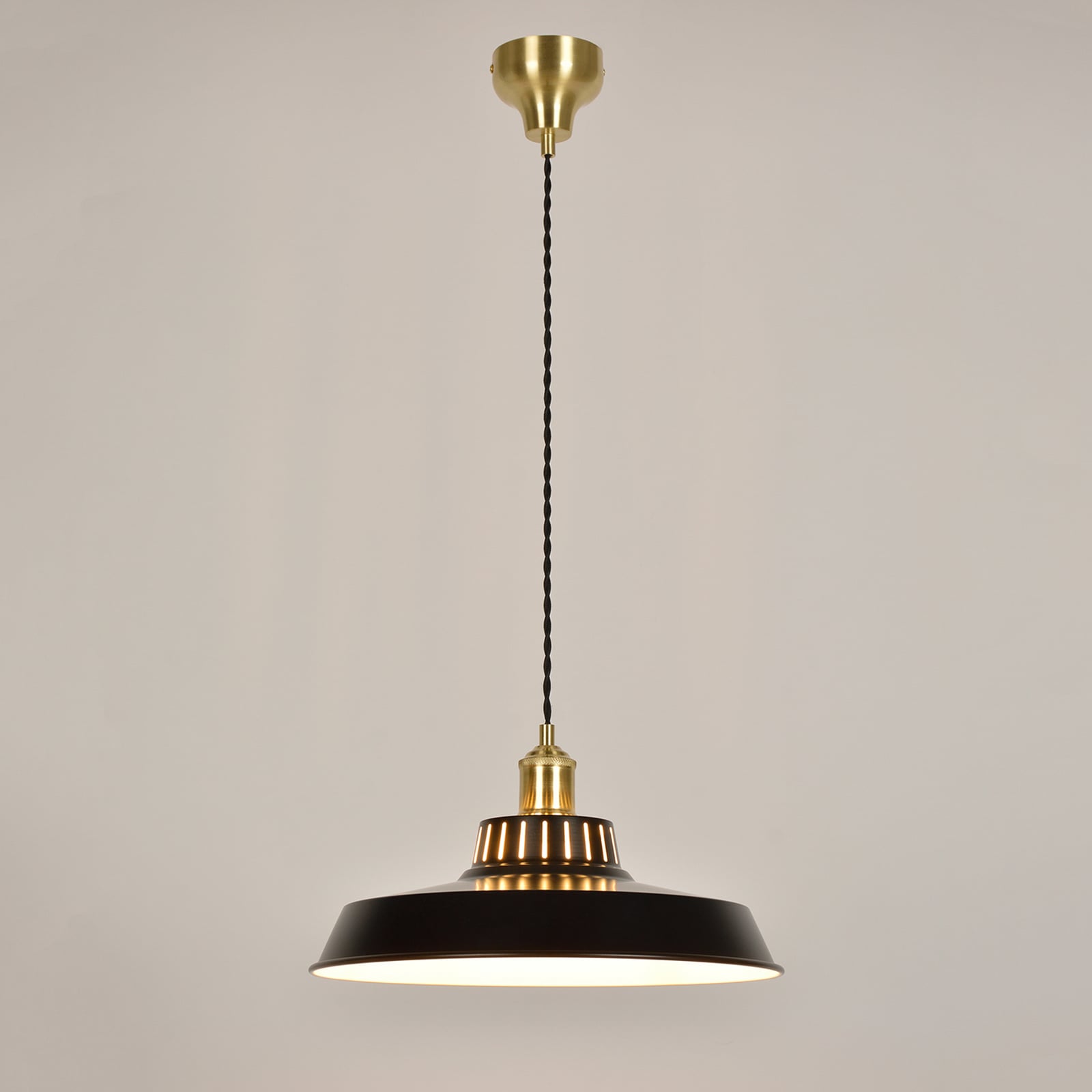 Pakabinamas šviestuvas „Thelma“, matinė juoda spalva, skersmuo 38 cm, metalas