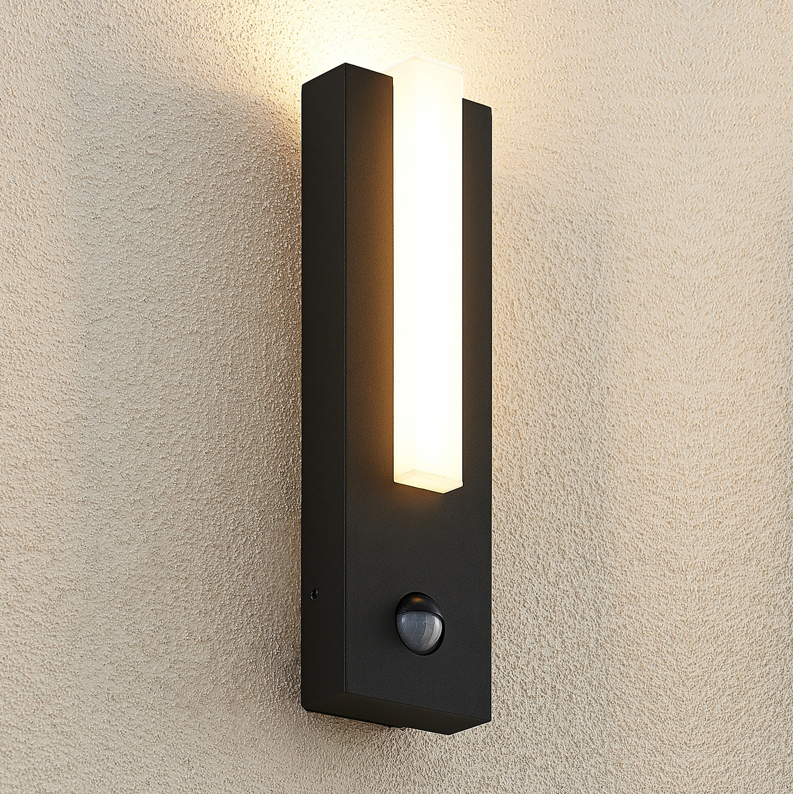Lucande Virgalia LED outdoor wall light, sensor