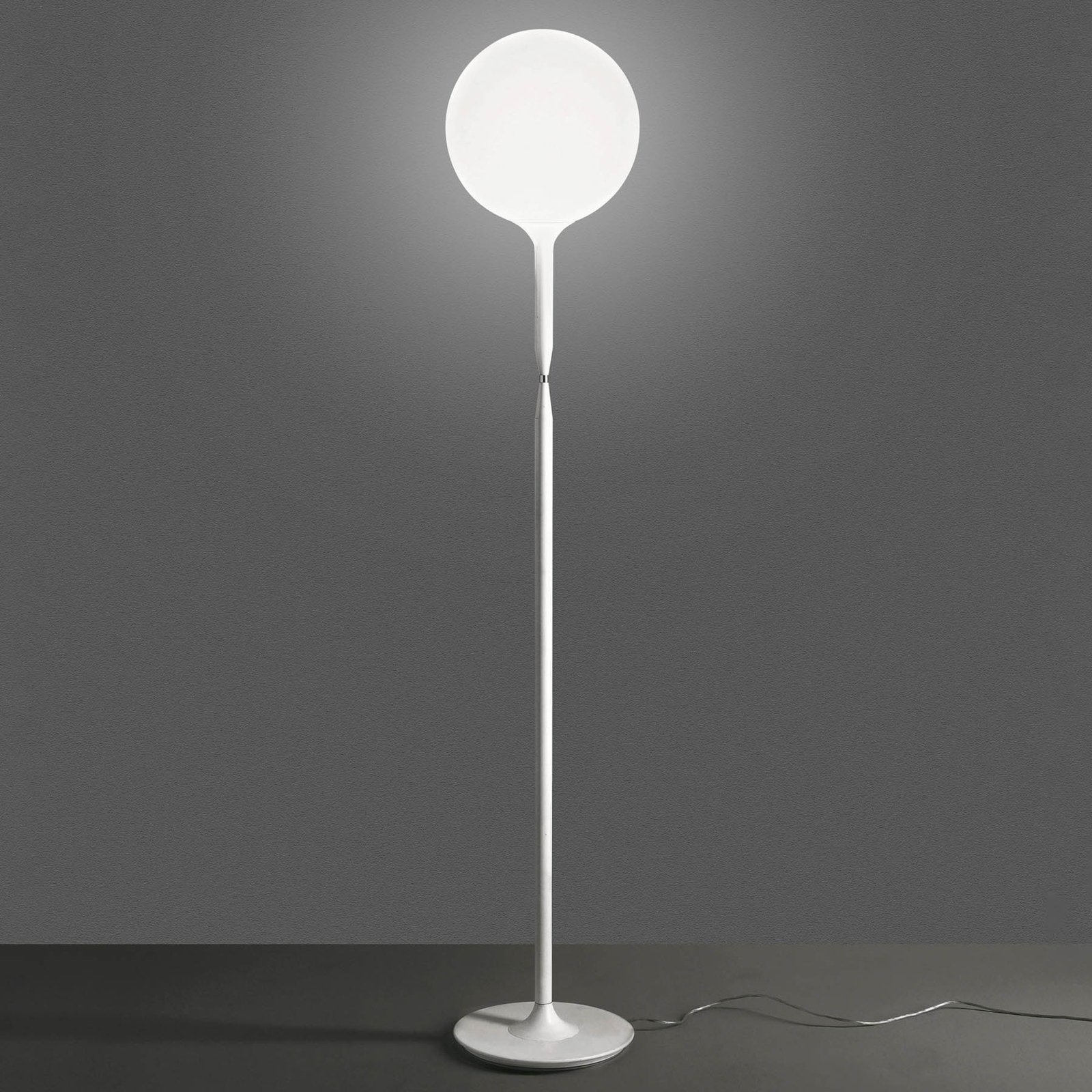 Artemide Castore vloerlamp met glazen kap Ø35cm