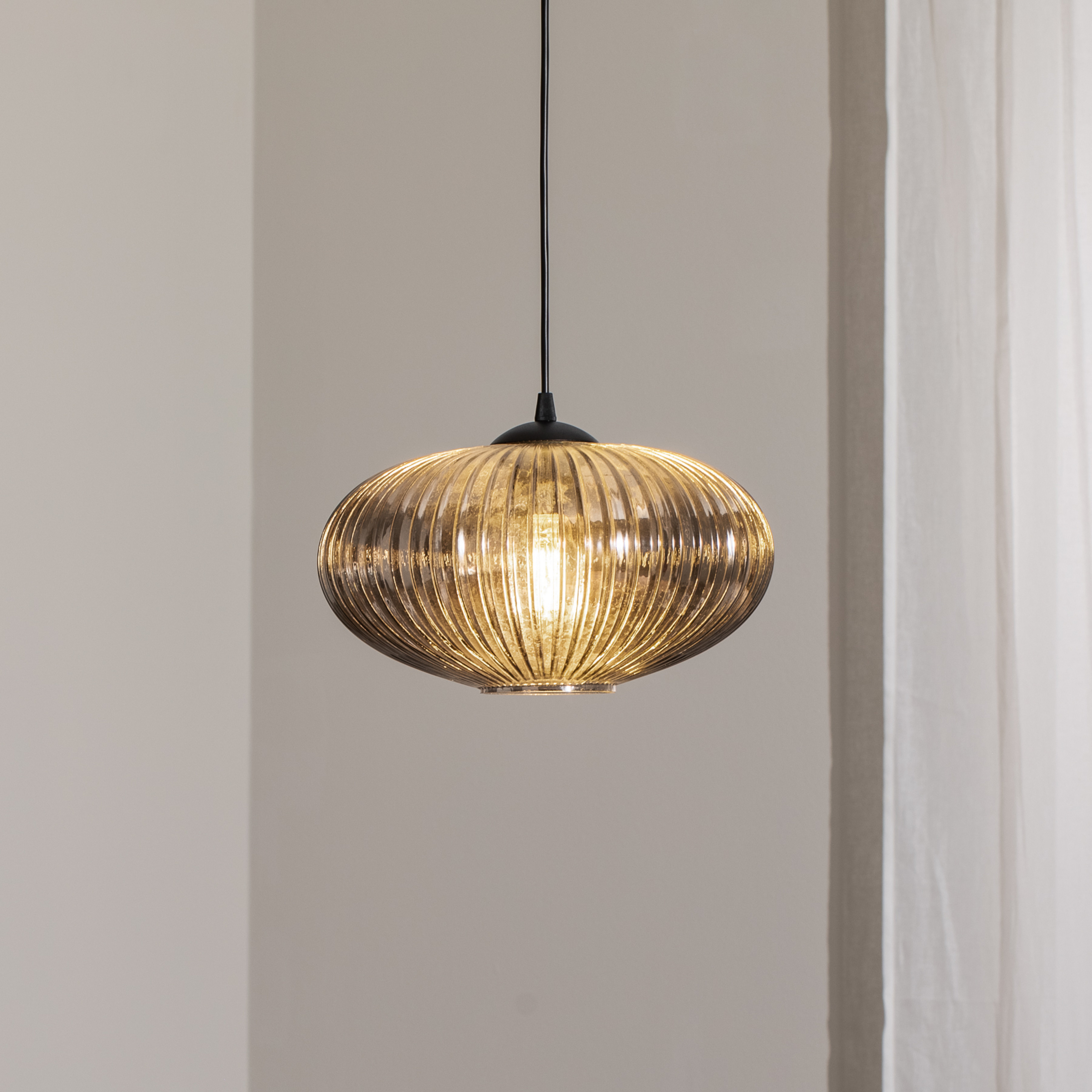 Luminaire pour salle à manger Coco, Ø 30 cm, noir/gris fumée, verre