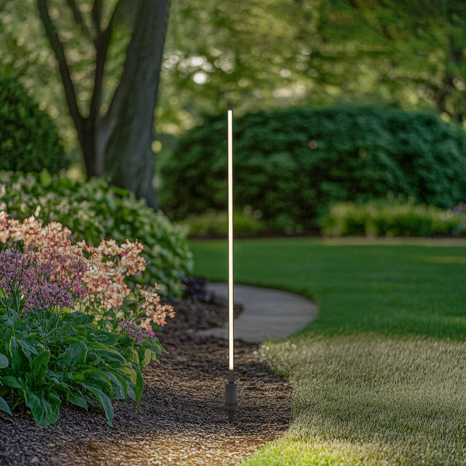 Lindby LED-Wegeleuchte Neano, 120 cm, schwarz, Metall, IP65 günstig online kaufen