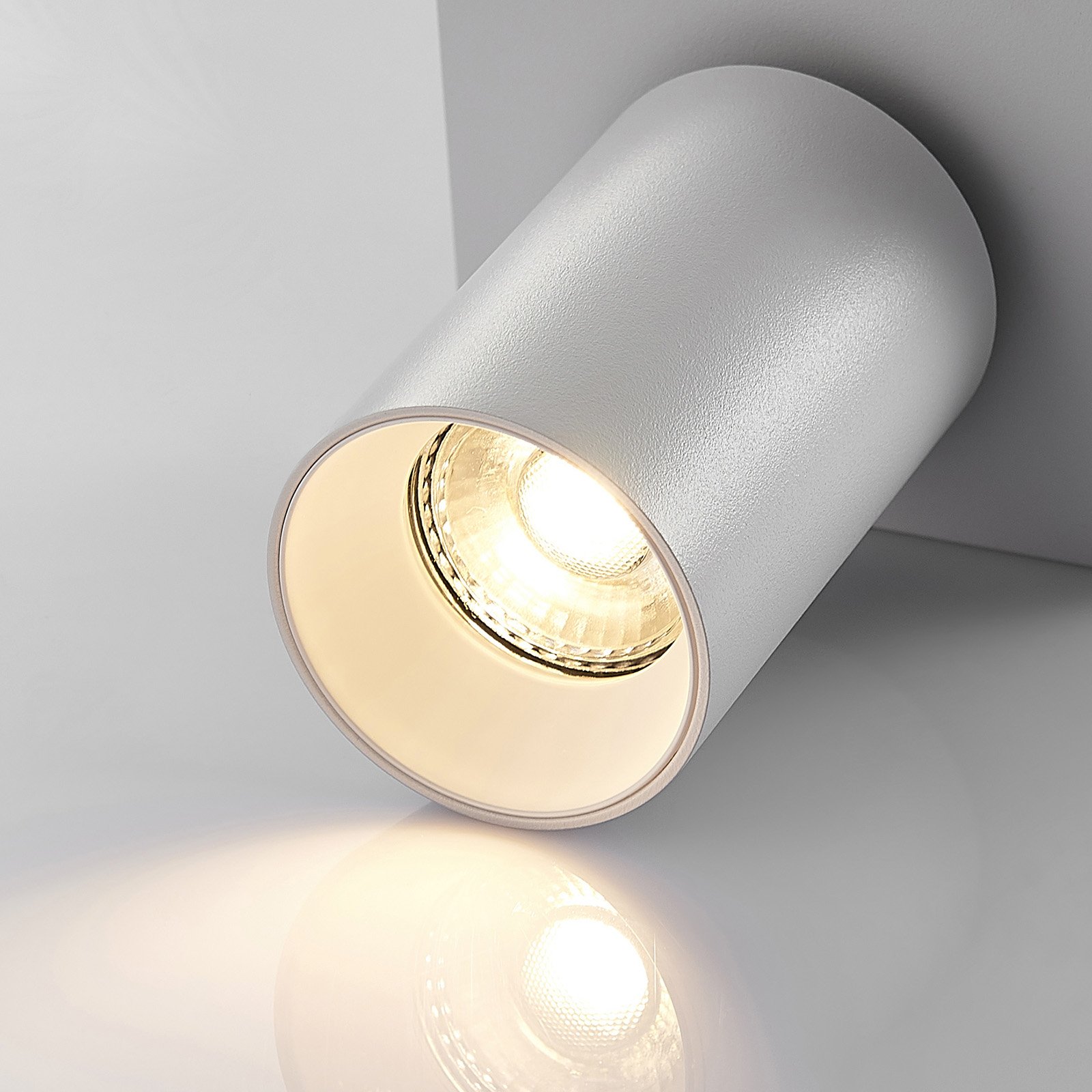 Arcchio Brinja spotlight, angular, white, 1-bulb
