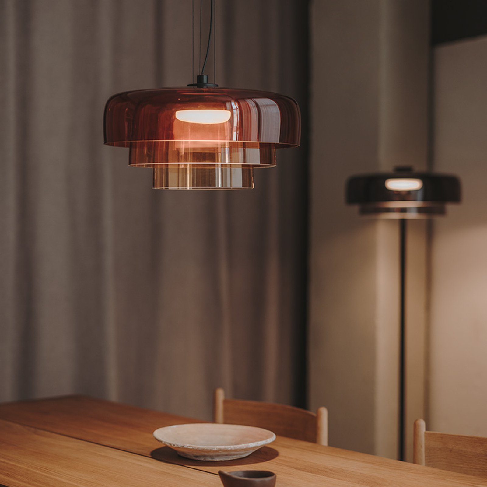 LEDS-C4 LED pendant light Levels, 3-way, amber-coloured