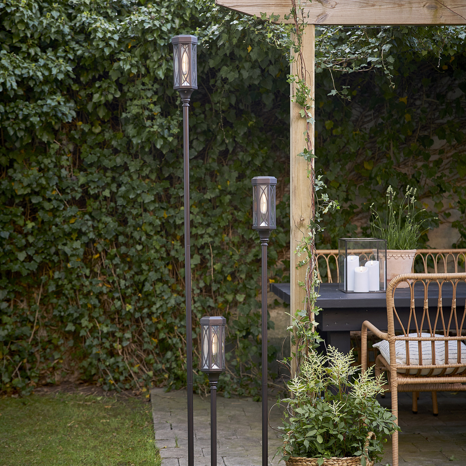 Folke LED tuinpadverlichting kan op 3 hoogtes worden gemonteerd