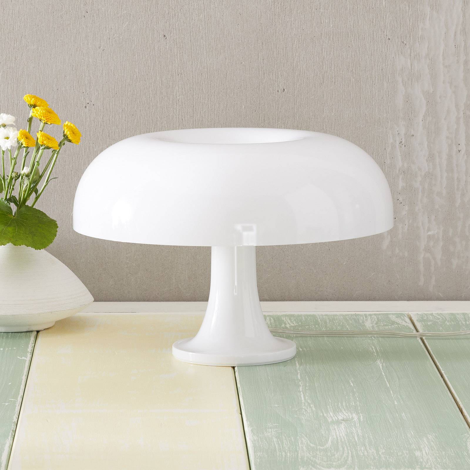 Artemide Nessino – lampa stołowa, biała