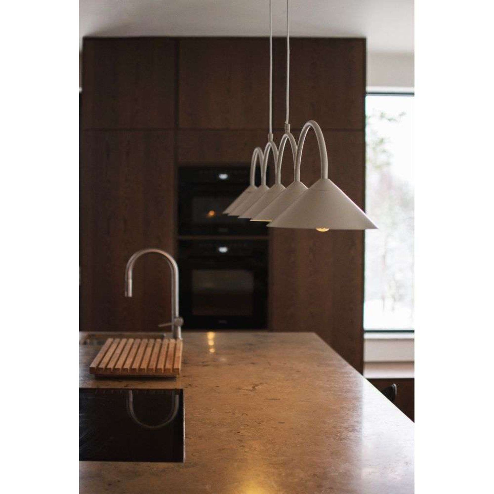 Globen Lighting Hängelampe CURVE 5, beige, 5-flg., 165 cm Globen Lighting Hängelampe CURVE 5, beige, 5-flg., 165 cm