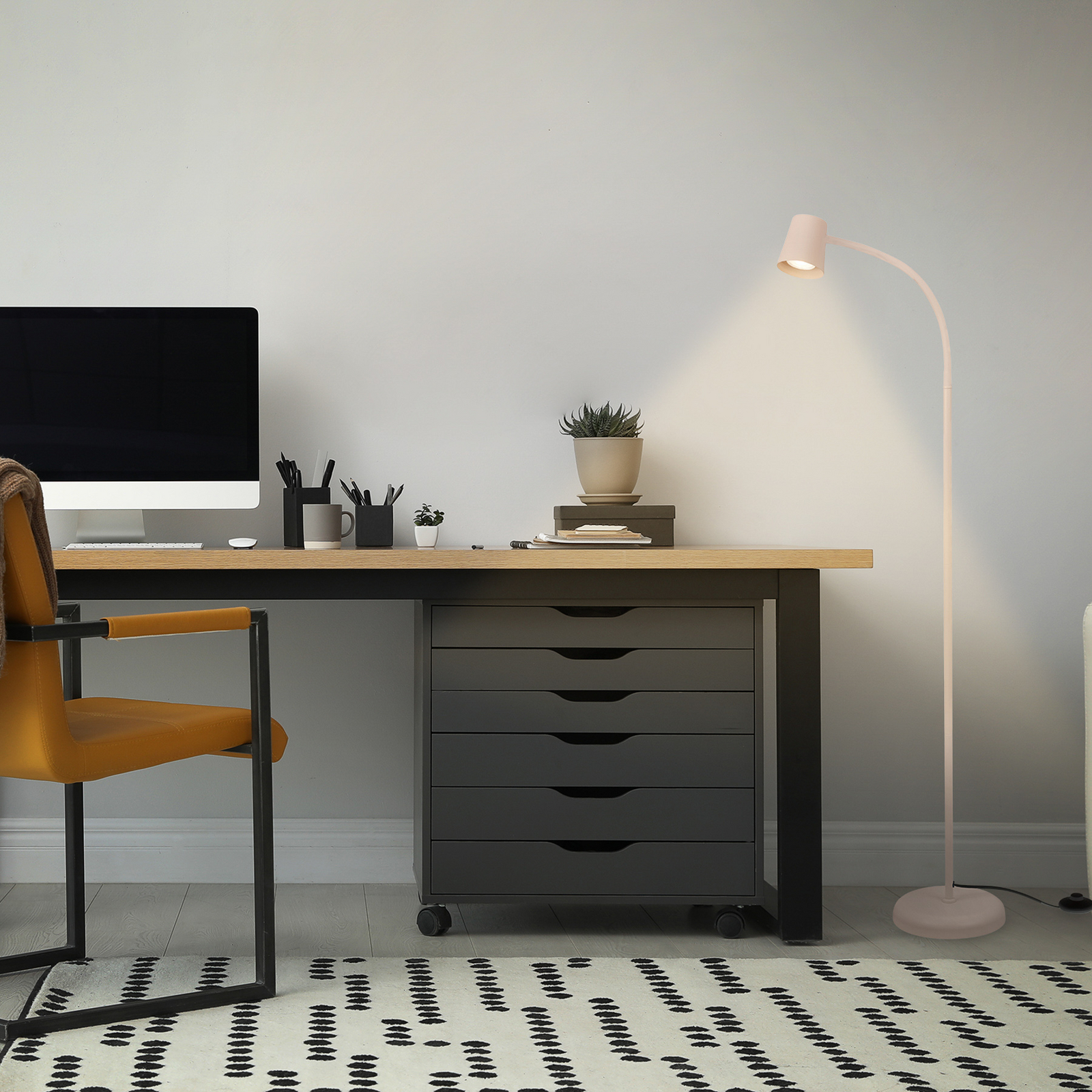 Stāvlampa Skriva, smilškrāsā, regulējama, metāla, GU10