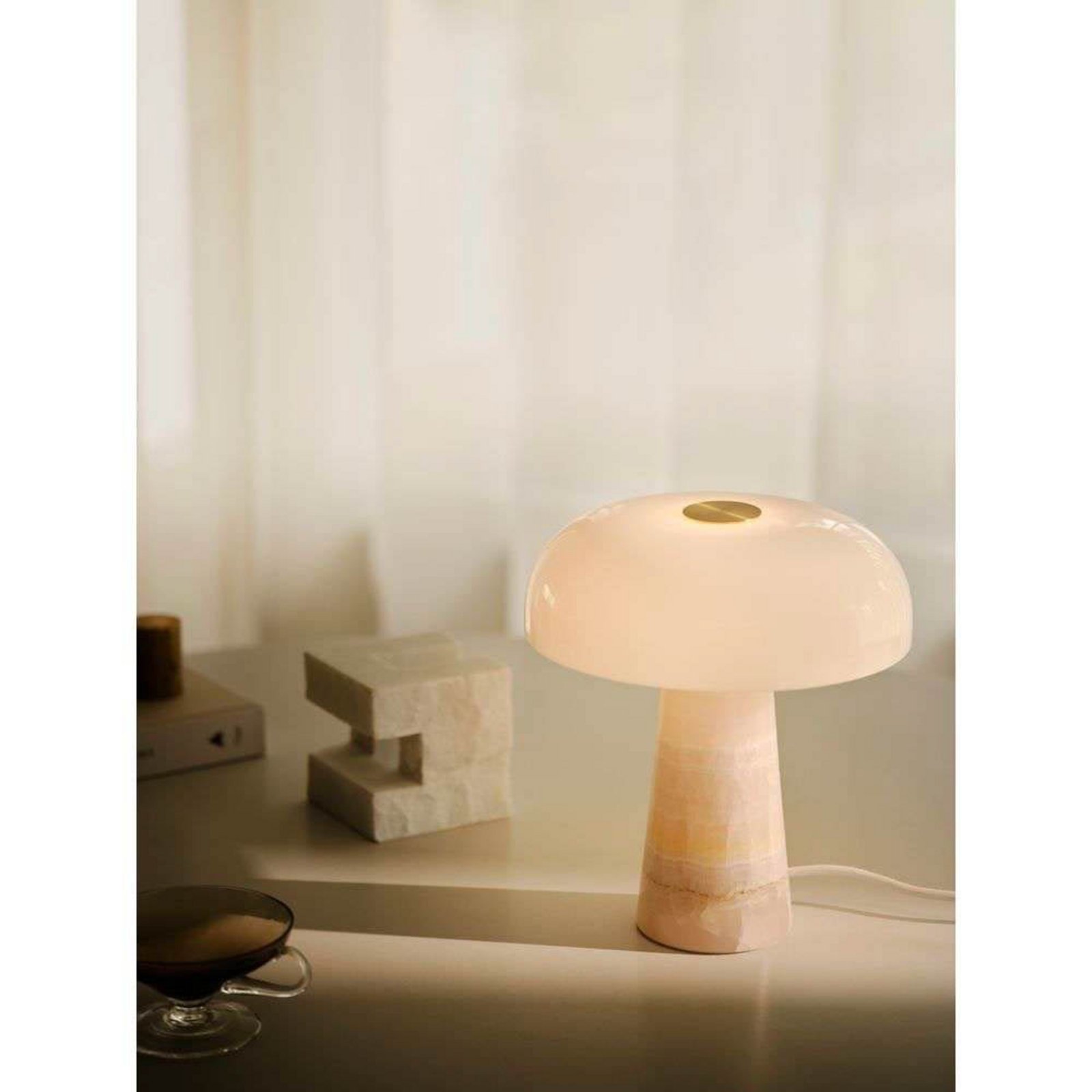 Lampa de masă Glossy, roz/alb, înălțime 24 cm, marmură/sticlă
